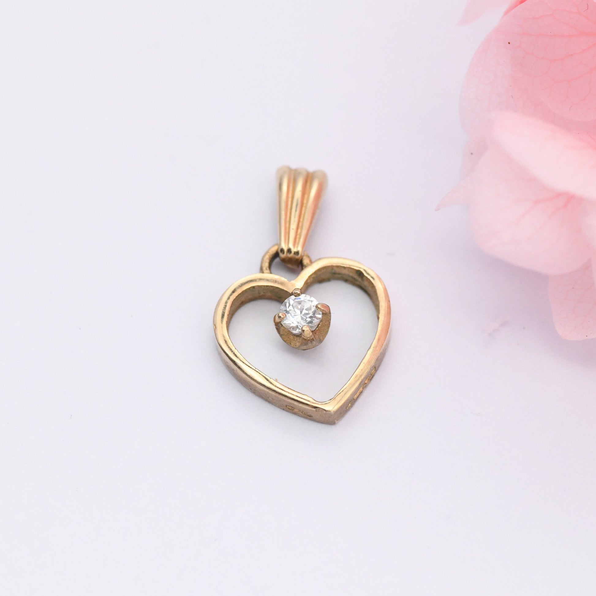 Vintage 9ct Gold Open Heart Pendant with Sparkly CZ Clear Stone 1984