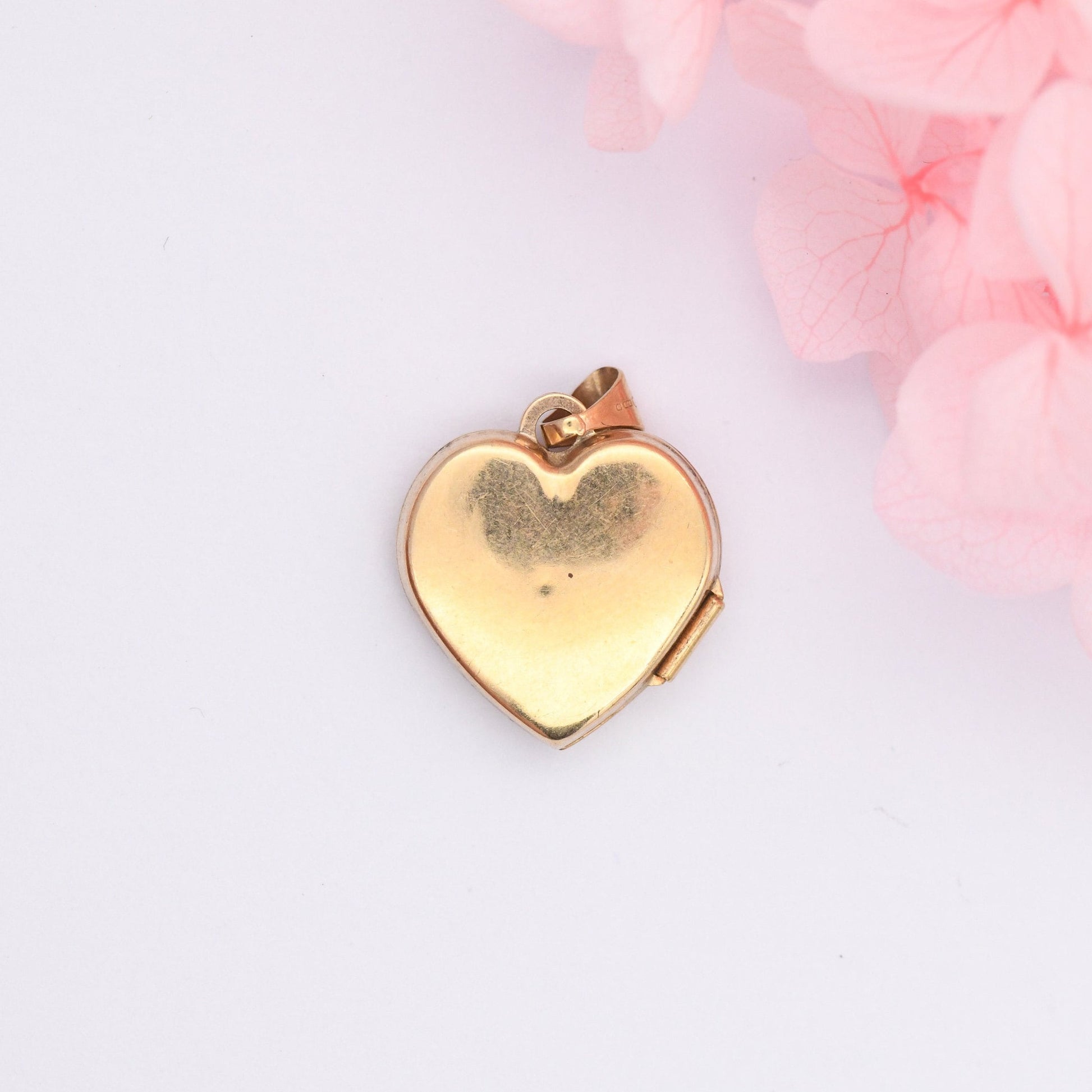 9ct Gold Heart Locket Pendant with White Gold Rose I Love You Design - Small Two Picture Locket | Photo Frame | Front Engraved