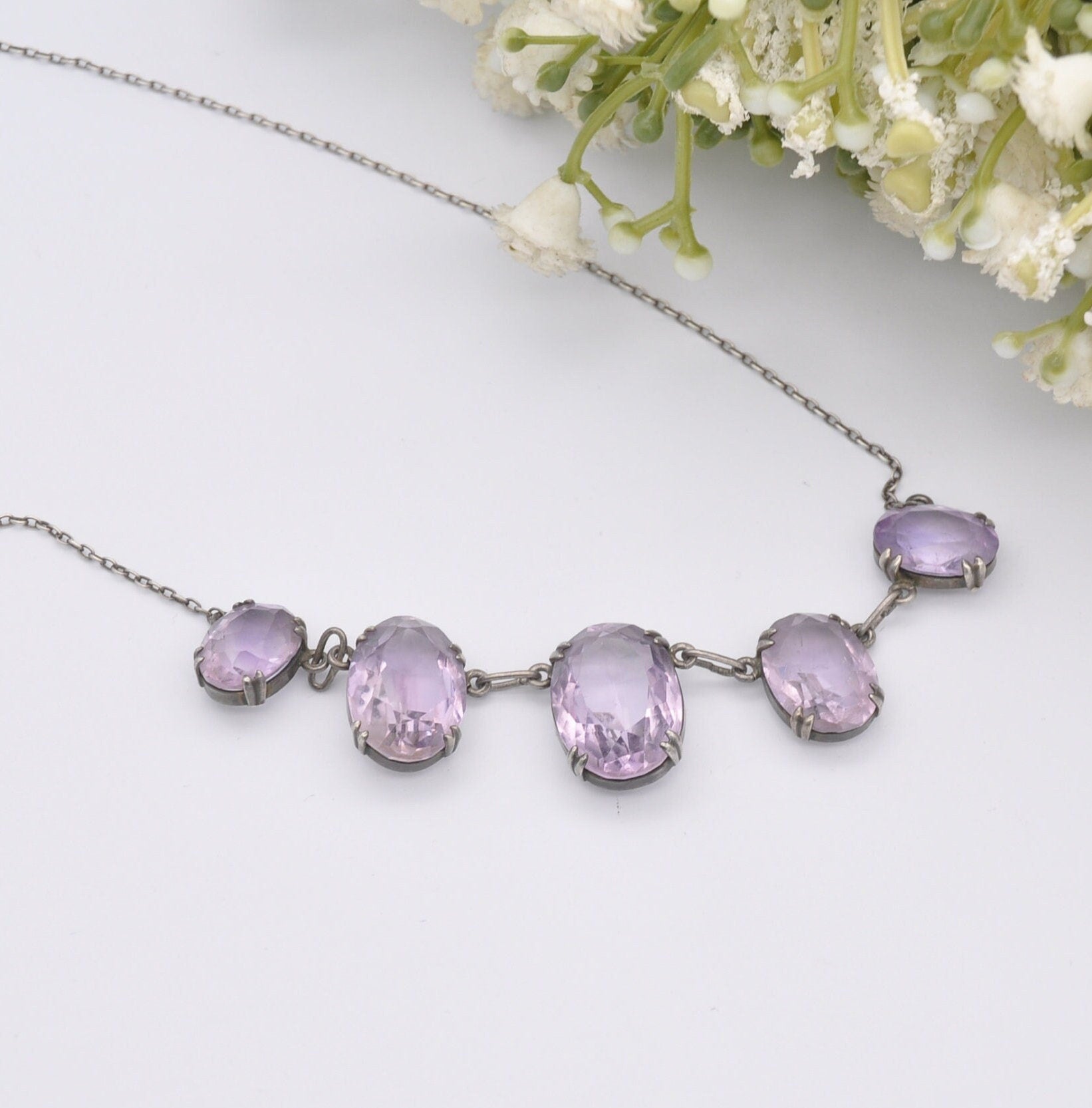 Antique Edwardian Sterling Silver Amethyst Necklace with Graduated Faceted Stones - Length 15" 39cm