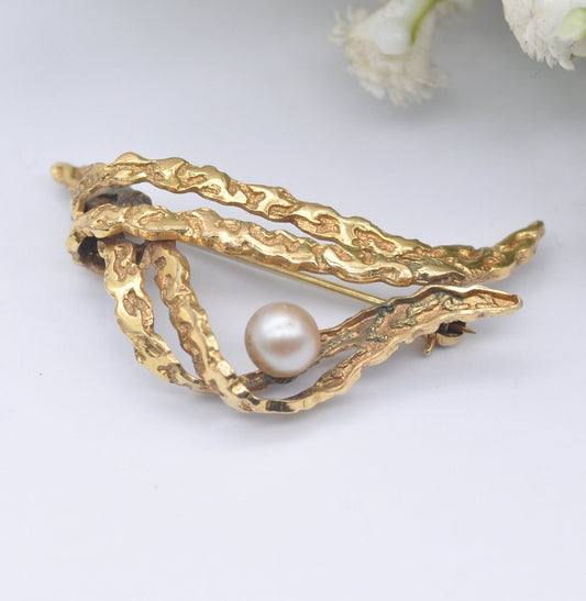 Vintage Mid-Century Rolled Gold Brooch with a Faux Pearl - Textured Figural Design