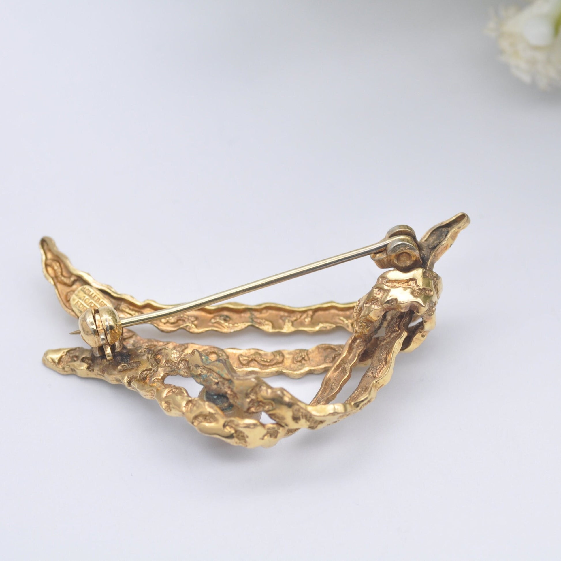 Vintage Mid-Century Rolled Gold Brooch with a Faux Pearl - Textured Figural Design