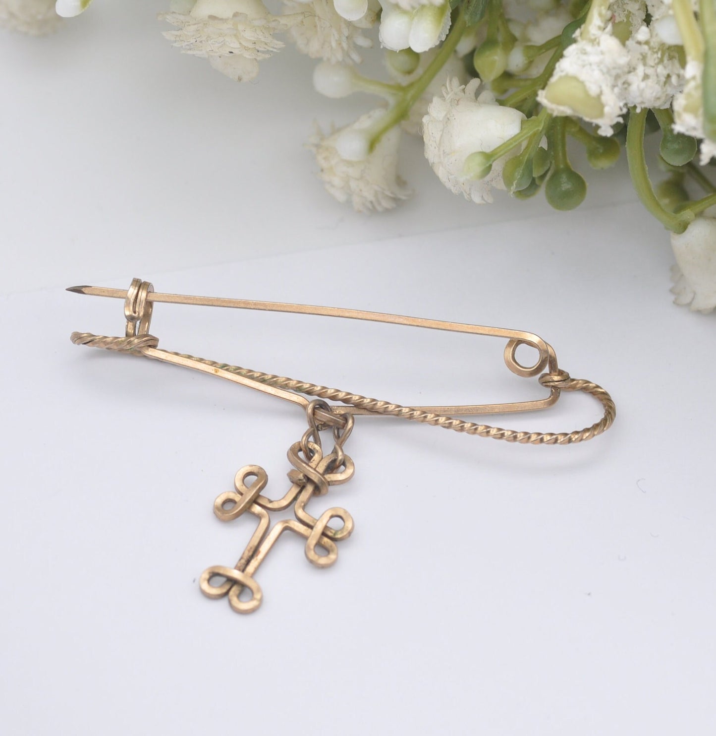 Vintage Rolled Gold Wirework Brooch with Hanging Drop Cross Pendant