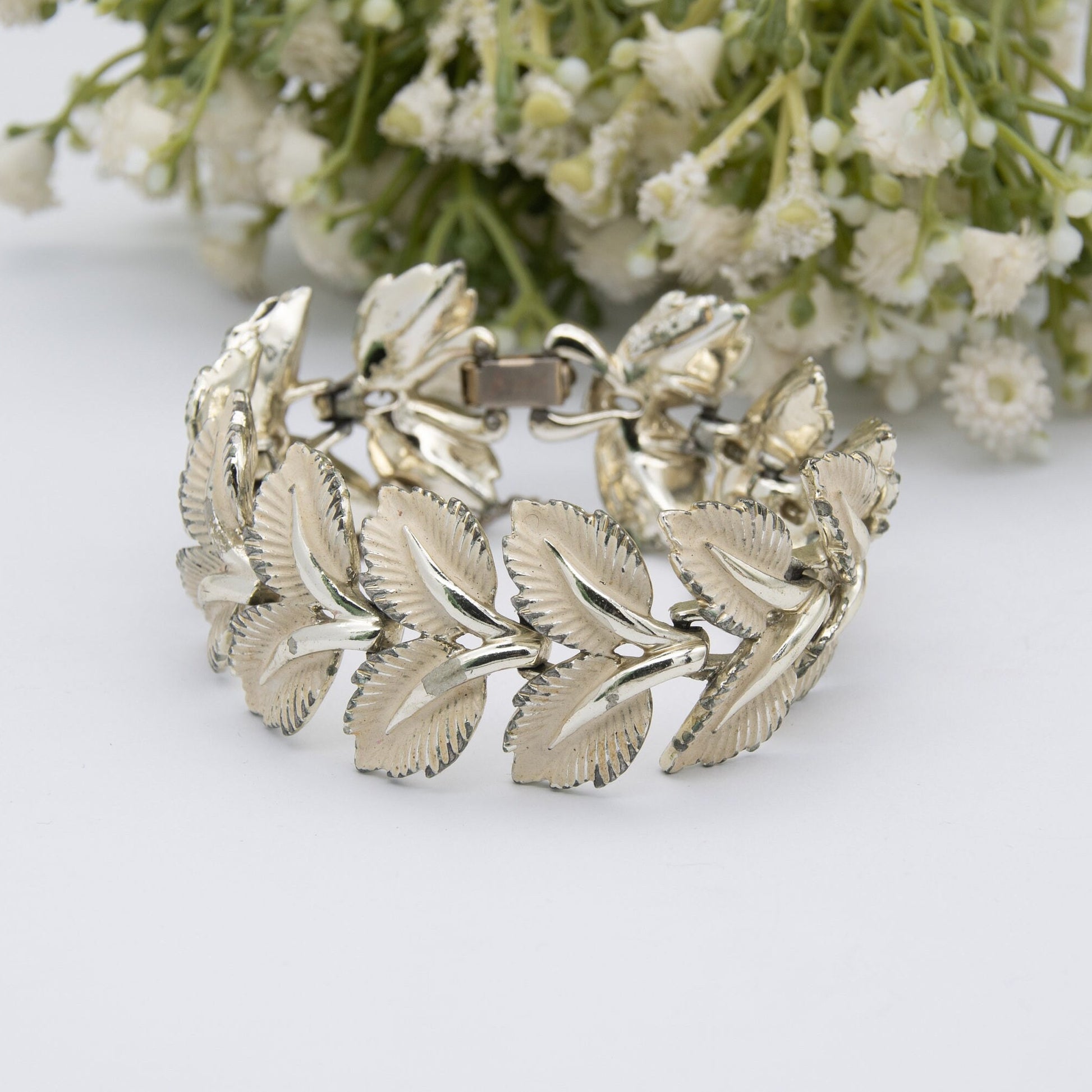 Vintage Jewelcraft Bracelet - Chunky White Leaves | Enamel and Gold Tone | Mid-Century Branded Jewellery