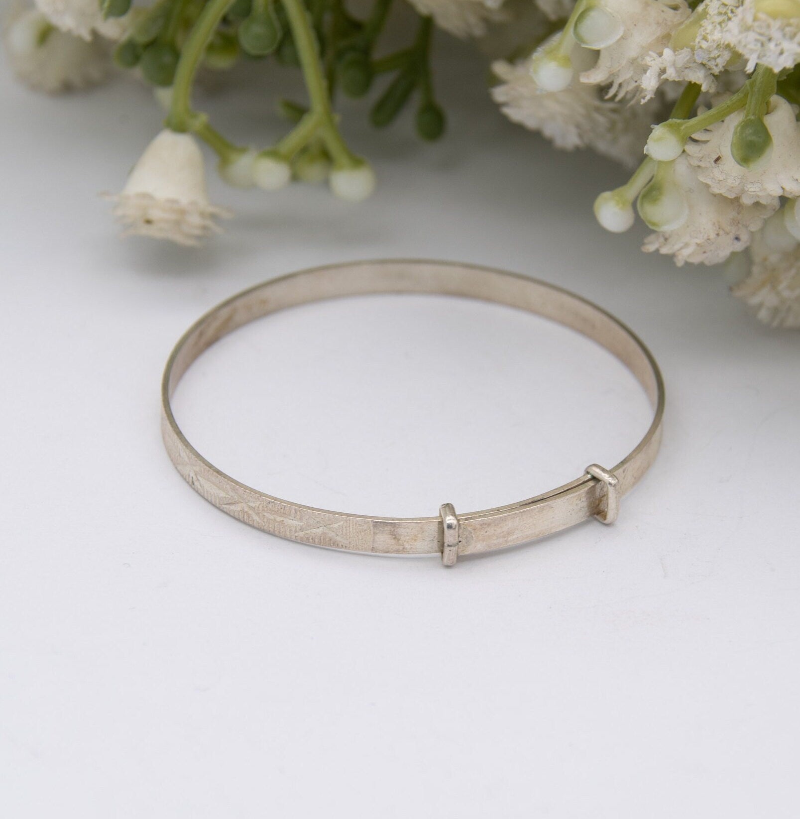 Vintage Sterling Silver Baby Bangle Bracelet - Expanding Child Bangle | Engine Turned Diamond Cut