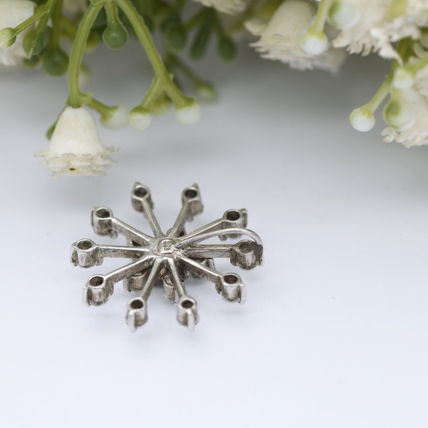 Vintage Sterling Silver Clear Stone Pendant - Sparkly Snowflake Shape | Open Flower Shape