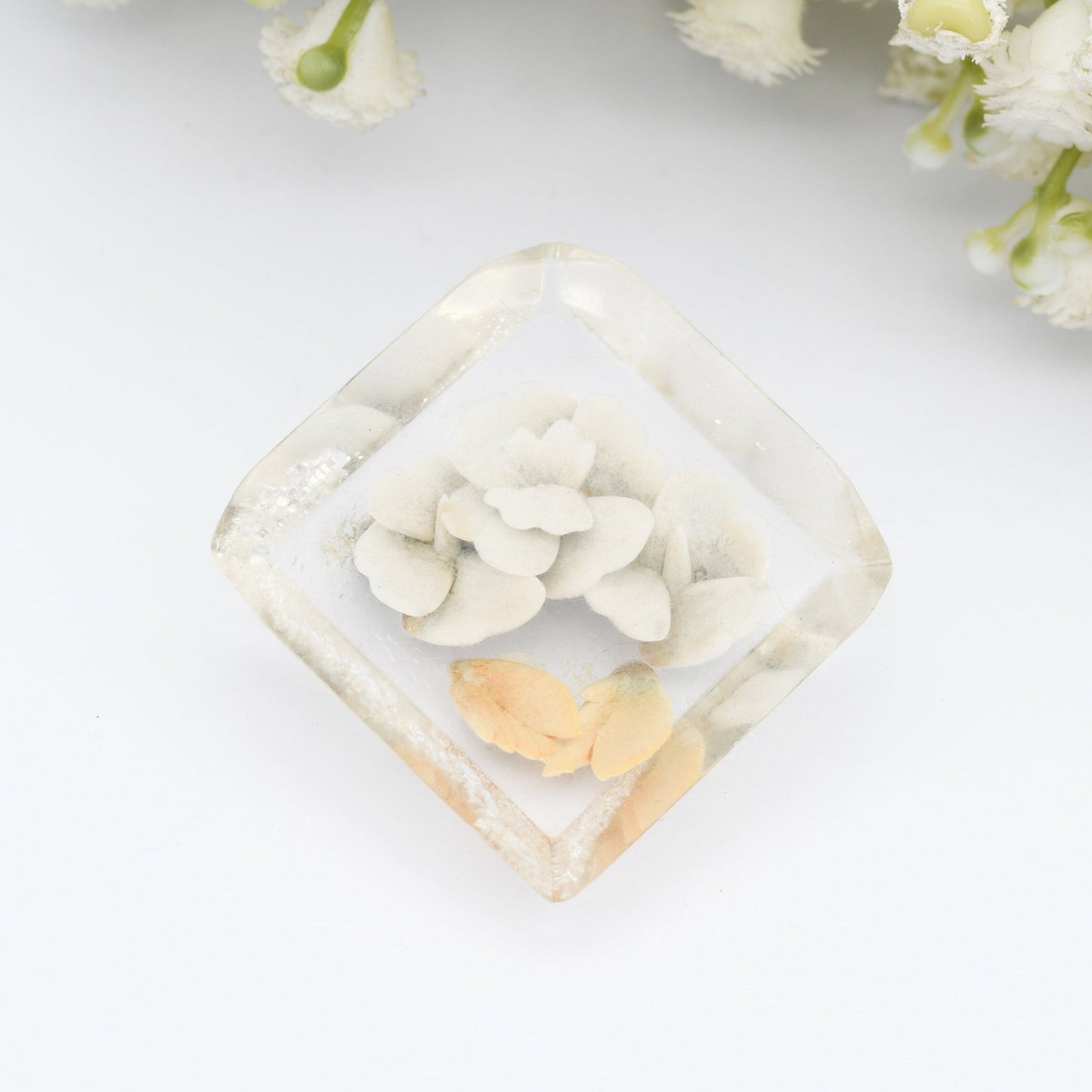 Vintage Lucite Reverse Carved Floral Brooch - Three White Flowers | Early Plastic Costume Jewellery