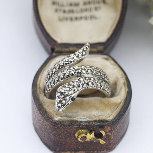 Vintage Sterling Silver Marcasite Wrap Around Snake Ring with Green Eyes - Animal Nature Lover Gift | UK Size - M 1/2 / US Size - 6 1/2