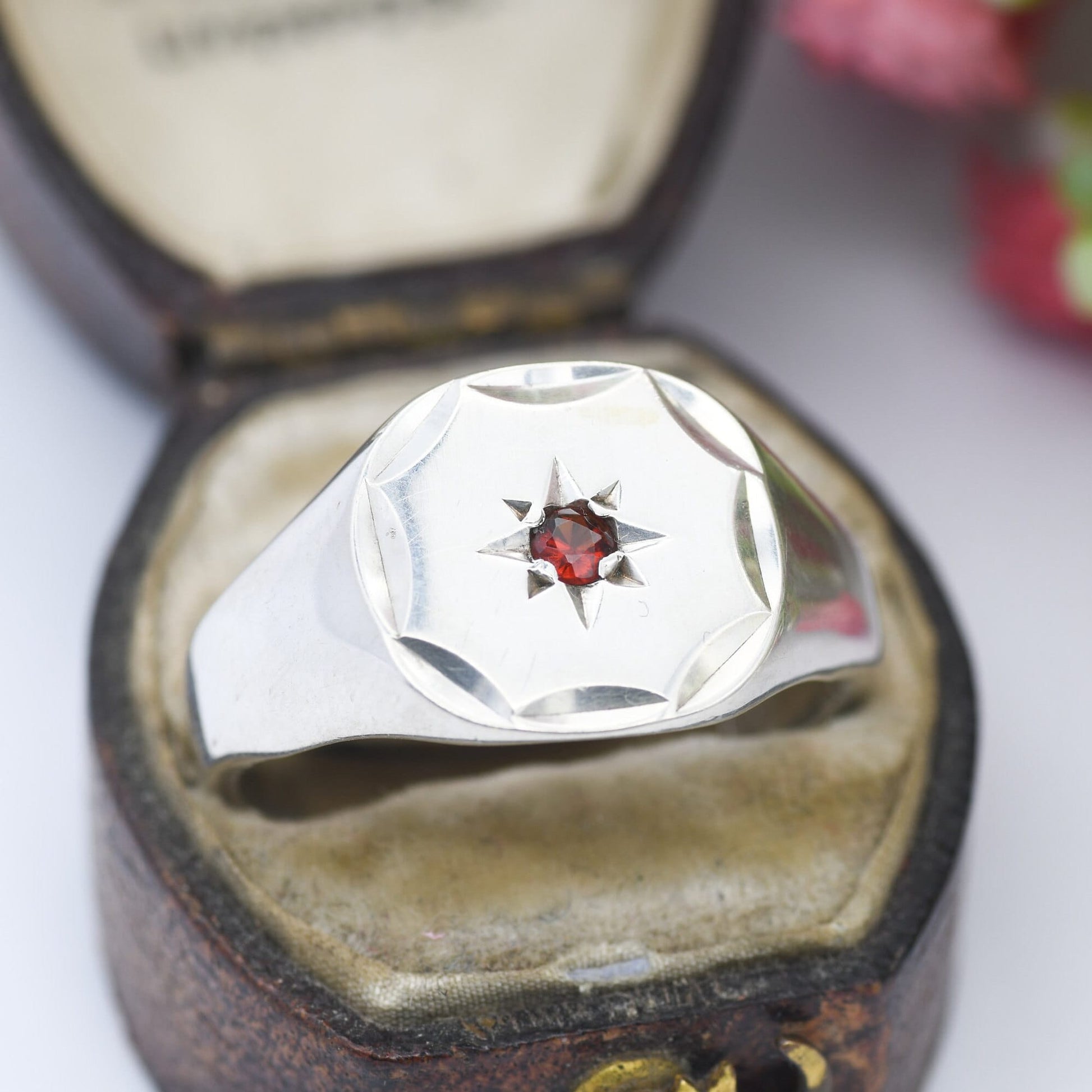 Vintage Sterling Silver Garnet Signet Ring 1982 - Midland Jewellers | Chunky Men's Ring | Star Set Stone | UK Size - W | US Size - 11