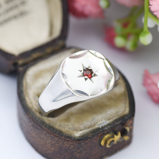 Vintage Sterling Silver Garnet Signet Ring 1982 - Midland Jewellers | Chunky Men's Ring | Star Set Stone | UK Size - W | US Size - 11