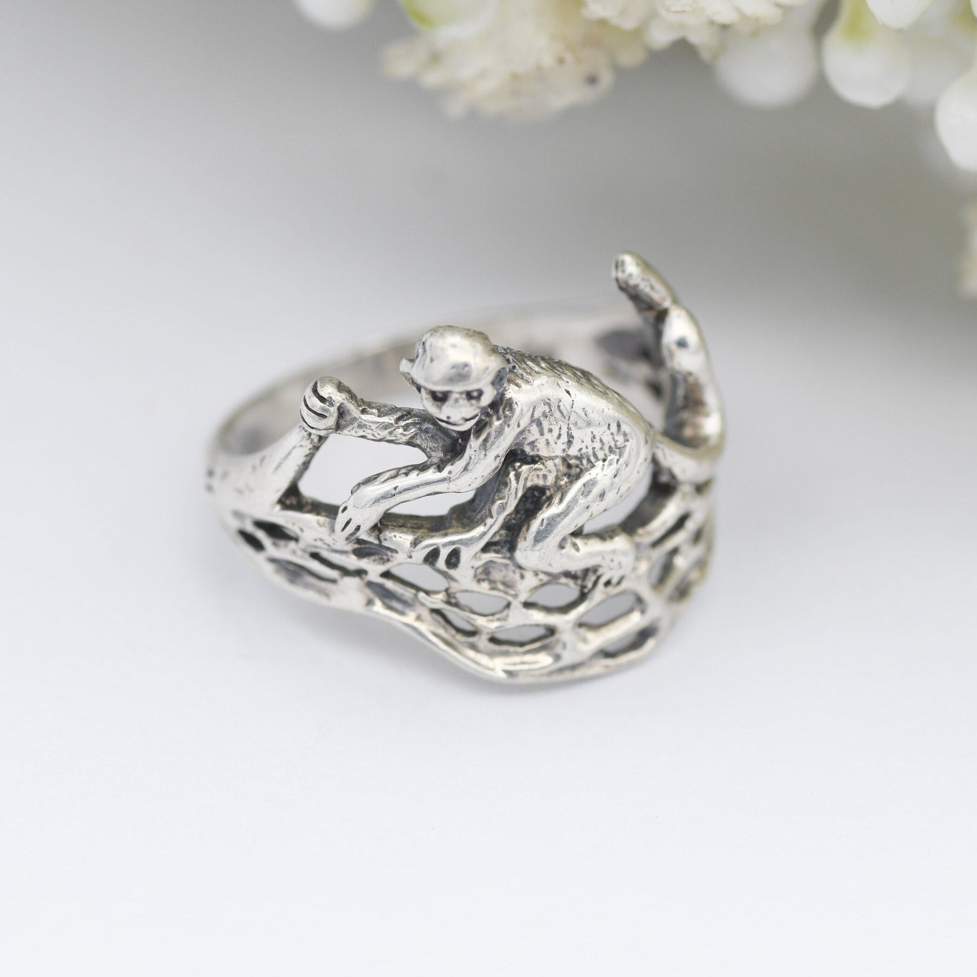 Vintage Sterling Silver Monkey Ring - Openwork Monkey on a Branch | Novelty Animal Jewellery | Nature Gift | UK Size - L | US Size - 5 3/4