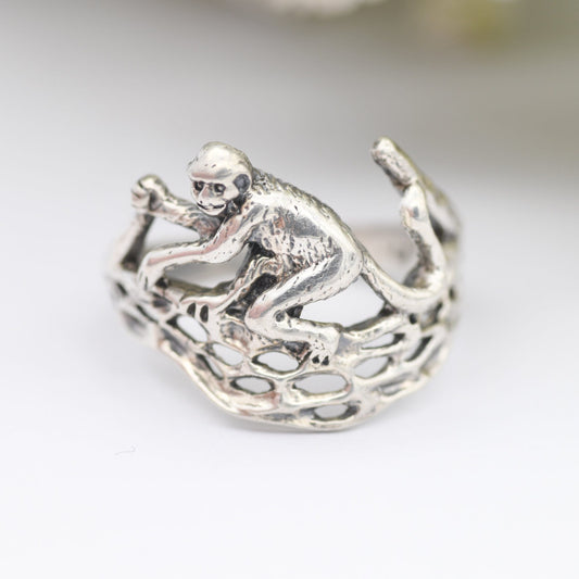 Vintage Sterling Silver Monkey Ring - Openwork Monkey on a Branch | Novelty Animal Jewellery | Nature Gift | UK Size - L | US Size - 5 3/4