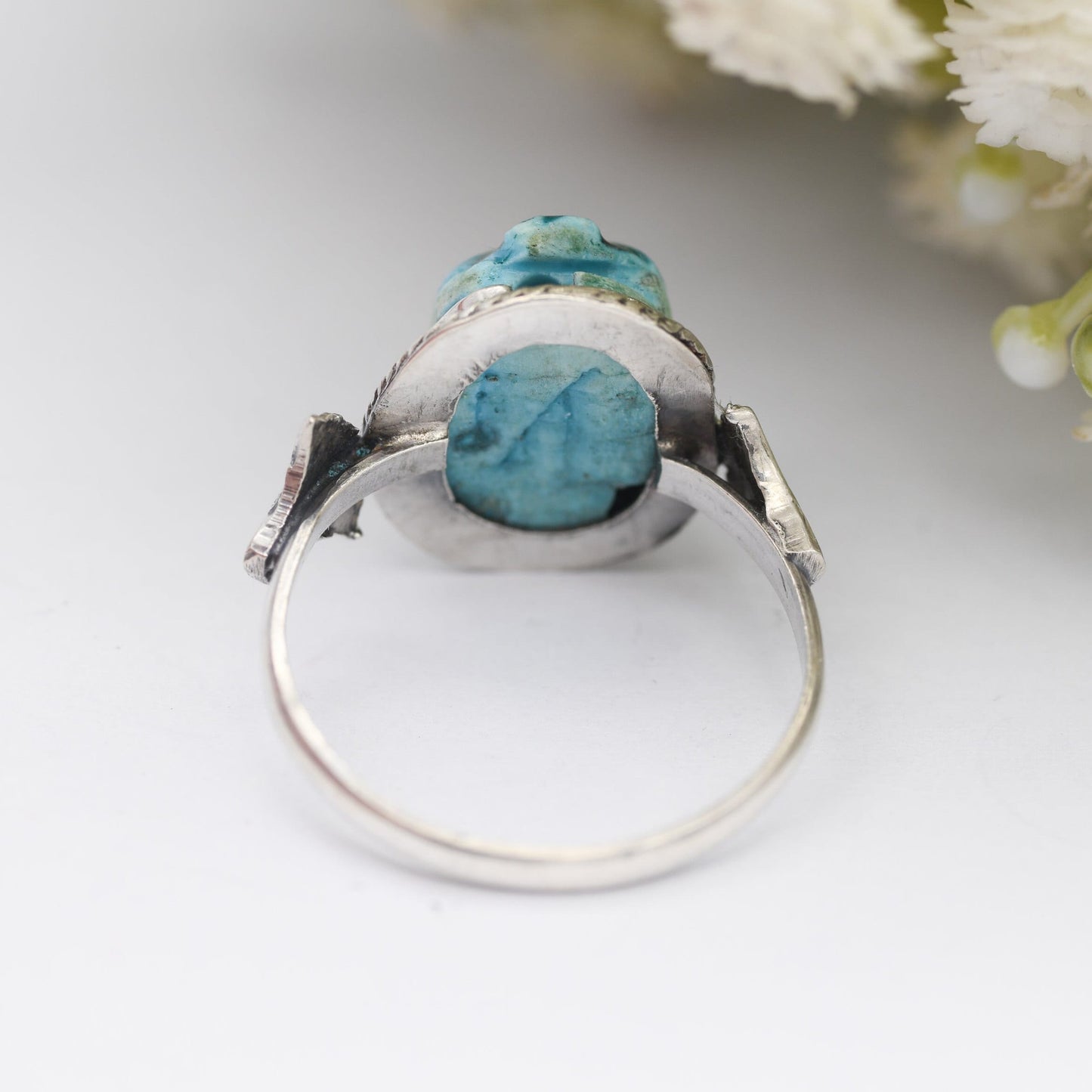 Vintage Egyptian Silver Scarab Ring 1996 - Lotus Shoulders | Glazed Ceramic Faience Beetle | UK Size - V | US Size - 10 1/2