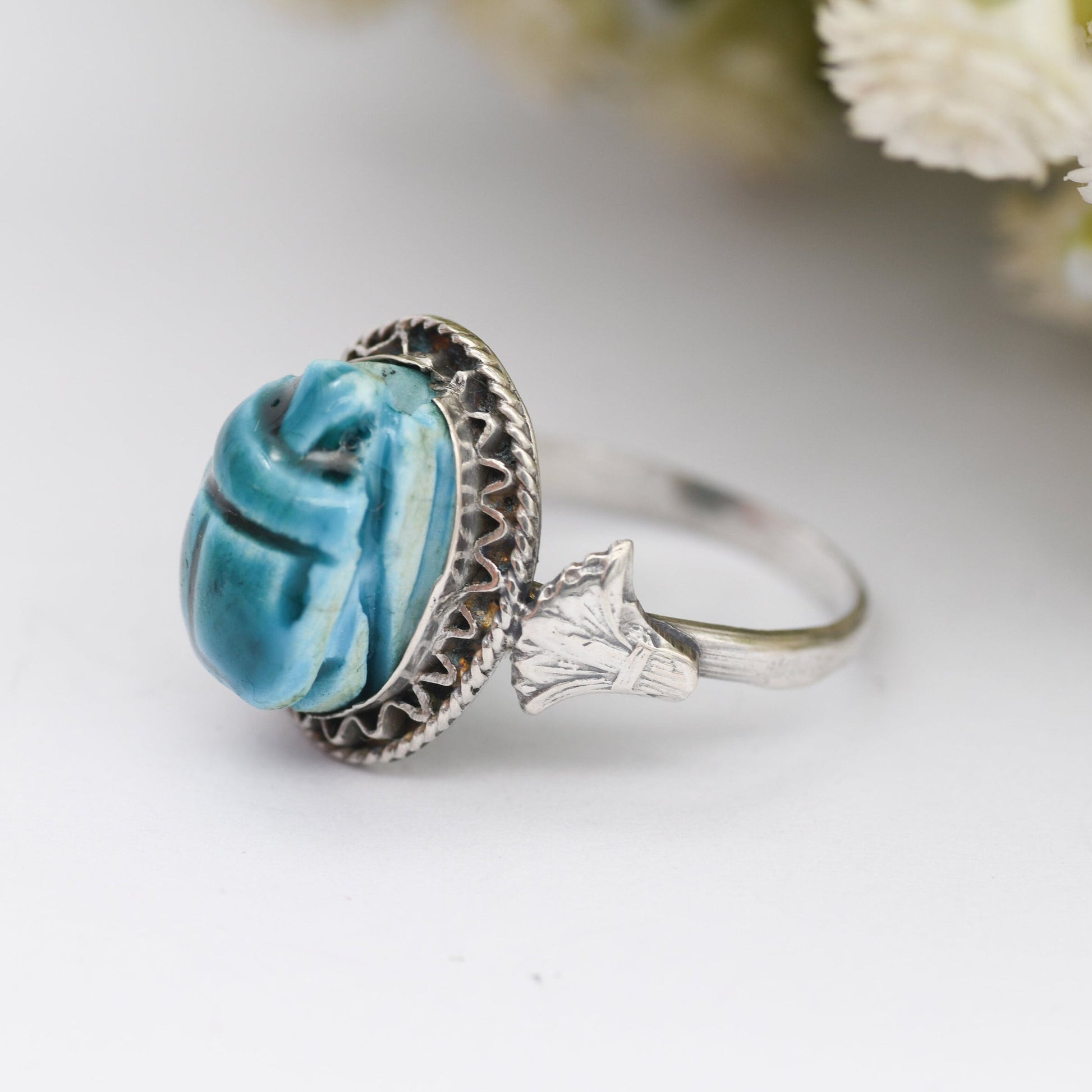 Vintage Egyptian Silver Scarab Ring 1996 - Lotus Shoulders | Glazed Ceramic Faience Beetle | UK Size - V | US Size - 10 1/2