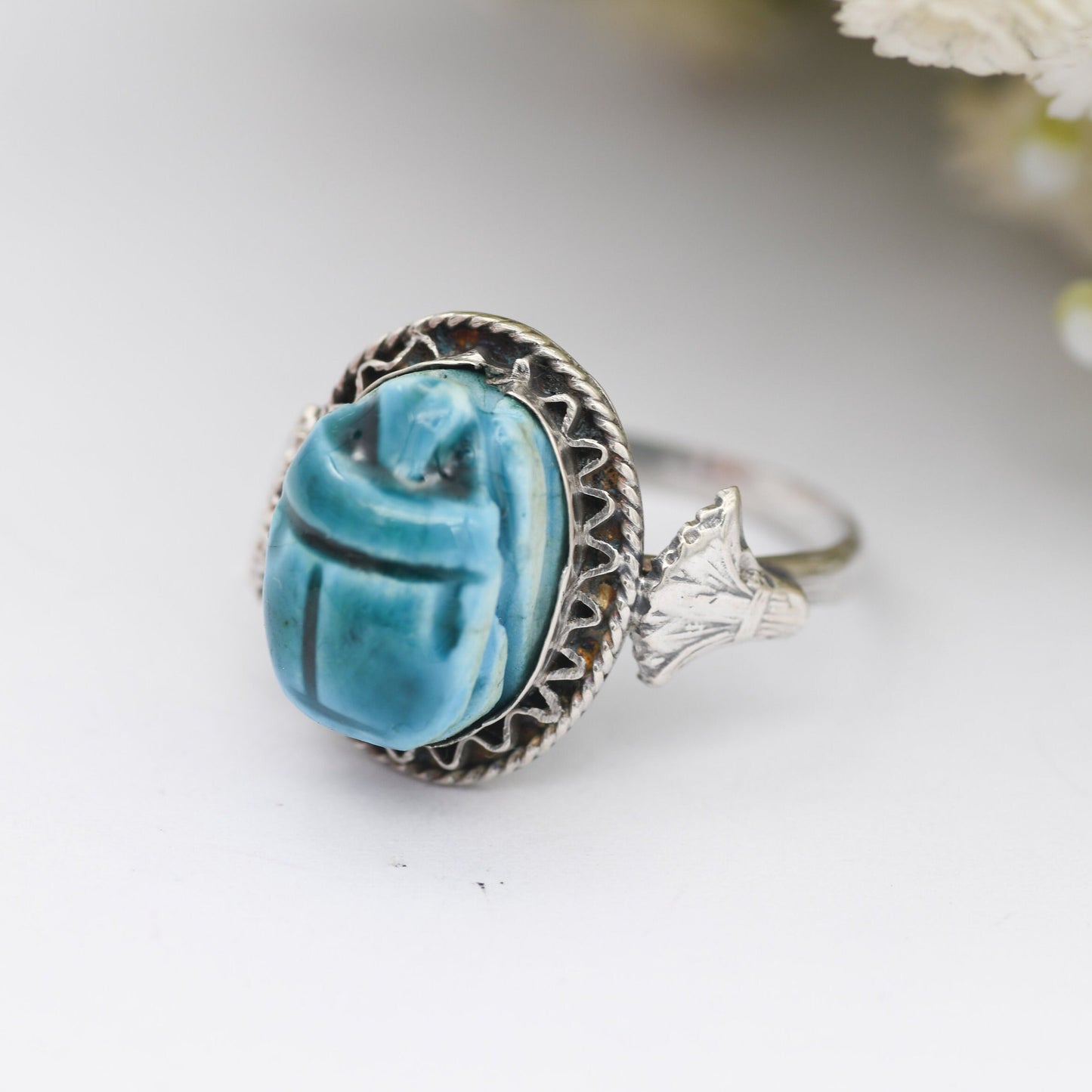 Vintage Egyptian Silver Scarab Ring 1996 - Lotus Shoulders | Glazed Ceramic Faience Beetle | UK Size - V | US Size - 10 1/2