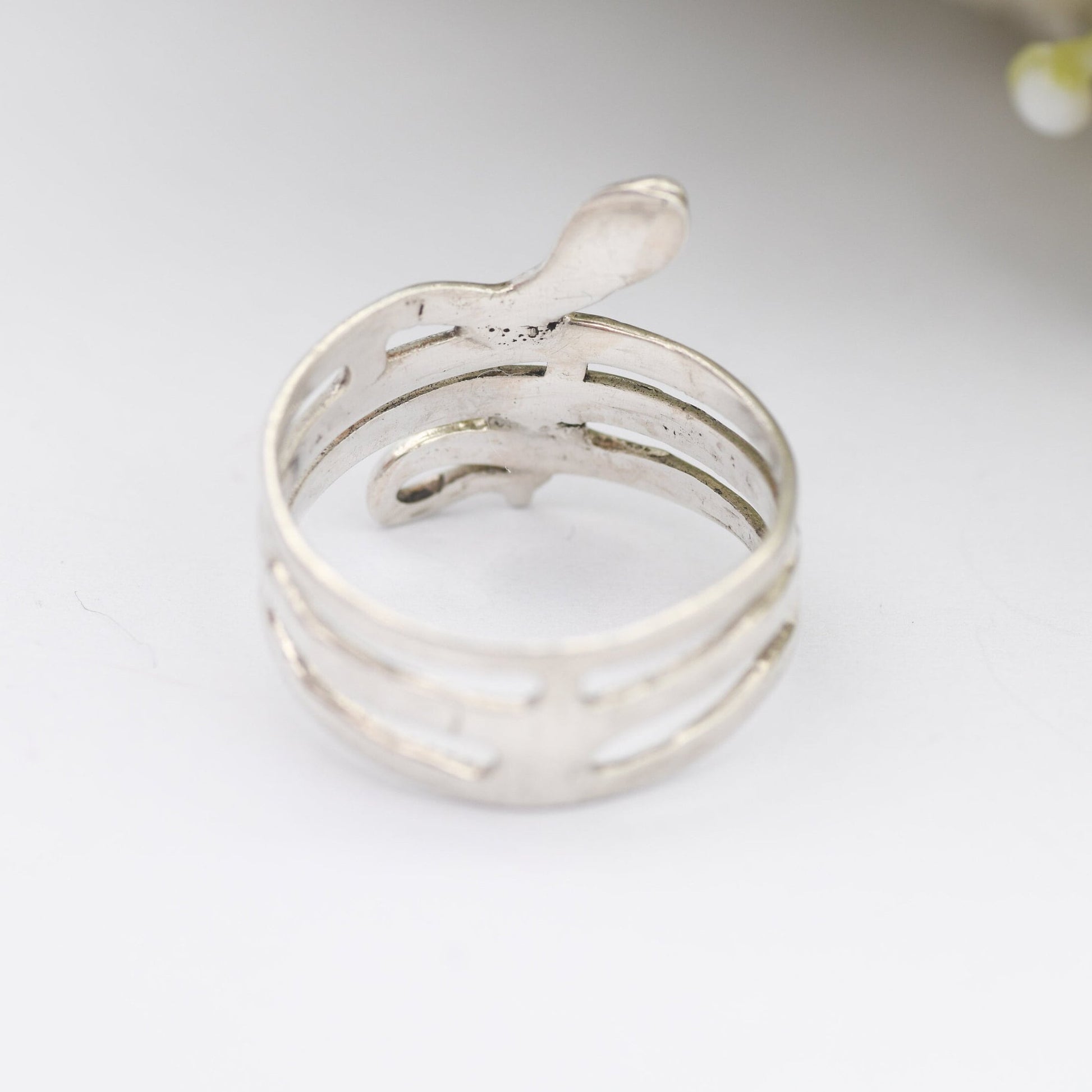 Vintage Silver Wrap Around Snake Ring - Animal Jewellery | Nature Lover Gift | UK Size - N | US Size - 6 1/2