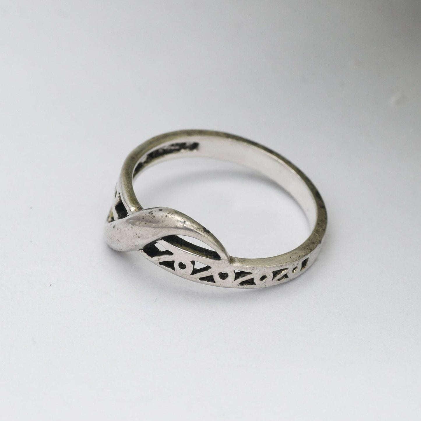 Vintage Sterling Silver Wave Form S Ring - Openwork Band | Everyday Jewellery | UK Size - L 1/2 | US Size - 6
