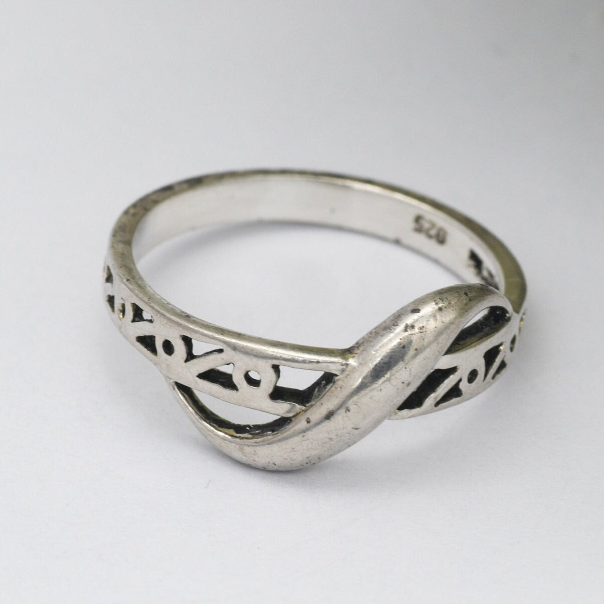 Vintage Sterling Silver Wave Form S Ring - Openwork Band | Everyday Jewellery | UK Size - L 1/2 | US Size - 6
