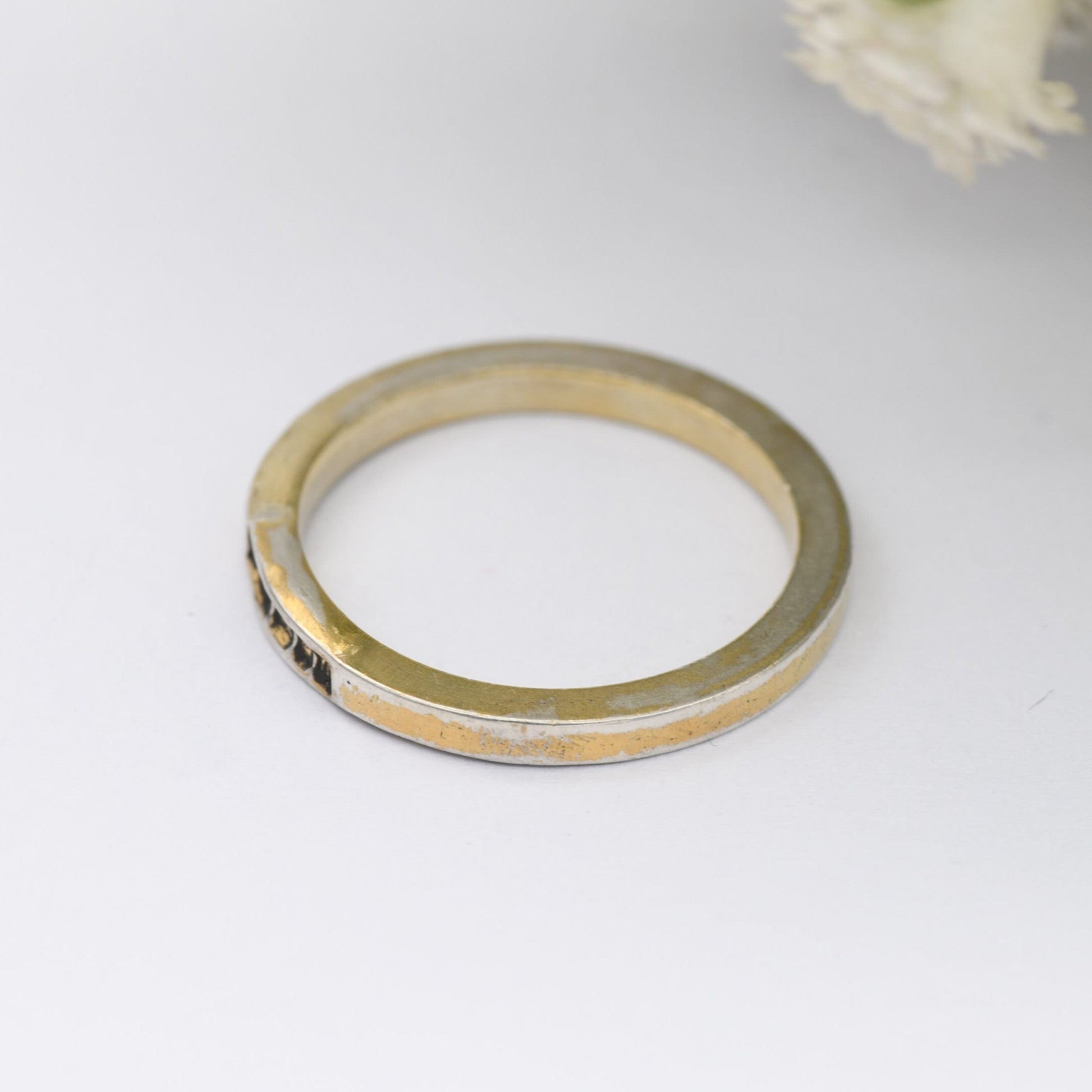 Vintage Sterling Silver Hallmark Band Ring 1996 - W&T | Unisex Gold Plated Silver | UK Size - M 1/2 / US Size - 6 1/2