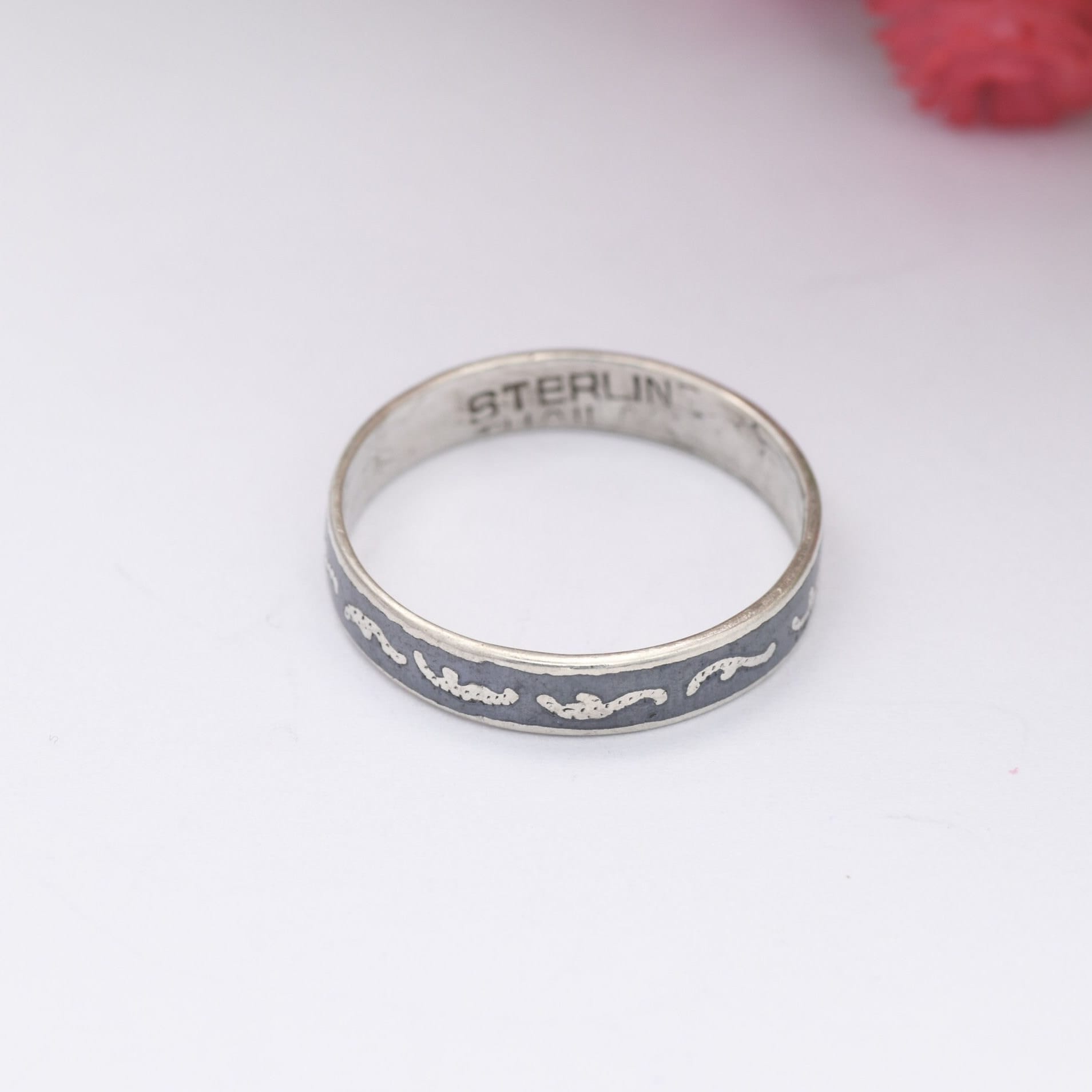 Vintage Thailand Sterling Silver Ring - Black Niello Band | Hand Engraved | UK Size - L | US Size - 5 3/4