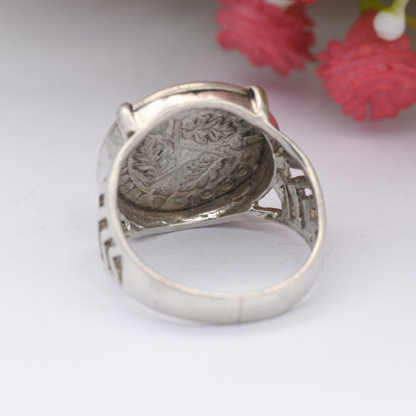 Vintage Sterling Silver George V 3 Pence 1933 Signet Ring - Chunky | English Royal Family Coin Jewellery | UK Size - M | US Size - 6 1/4