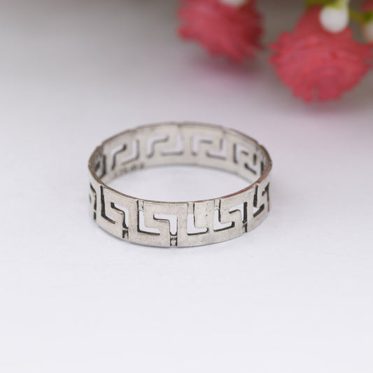 Vintage Sterling Silver Greek Key Band Ring - Openwork Meander Band | Minimal Unisex Silver | UK Size - O | US Size - 7