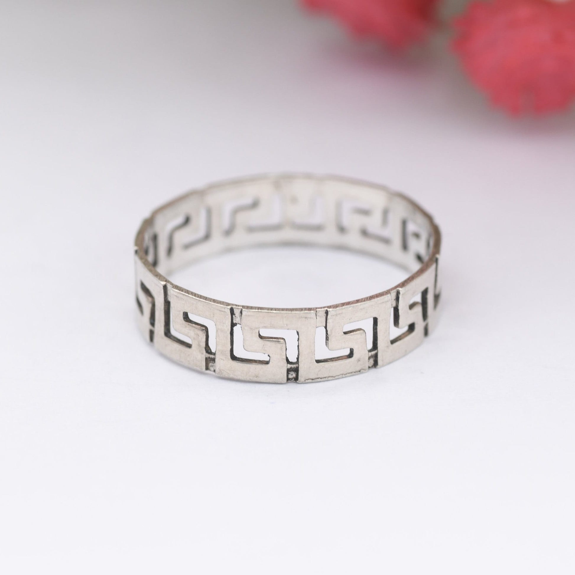 Vintage Sterling Silver Greek Key Band Ring - Openwork Meander Band | Minimal Unisex Silver | UK Size - O | US Size - 7