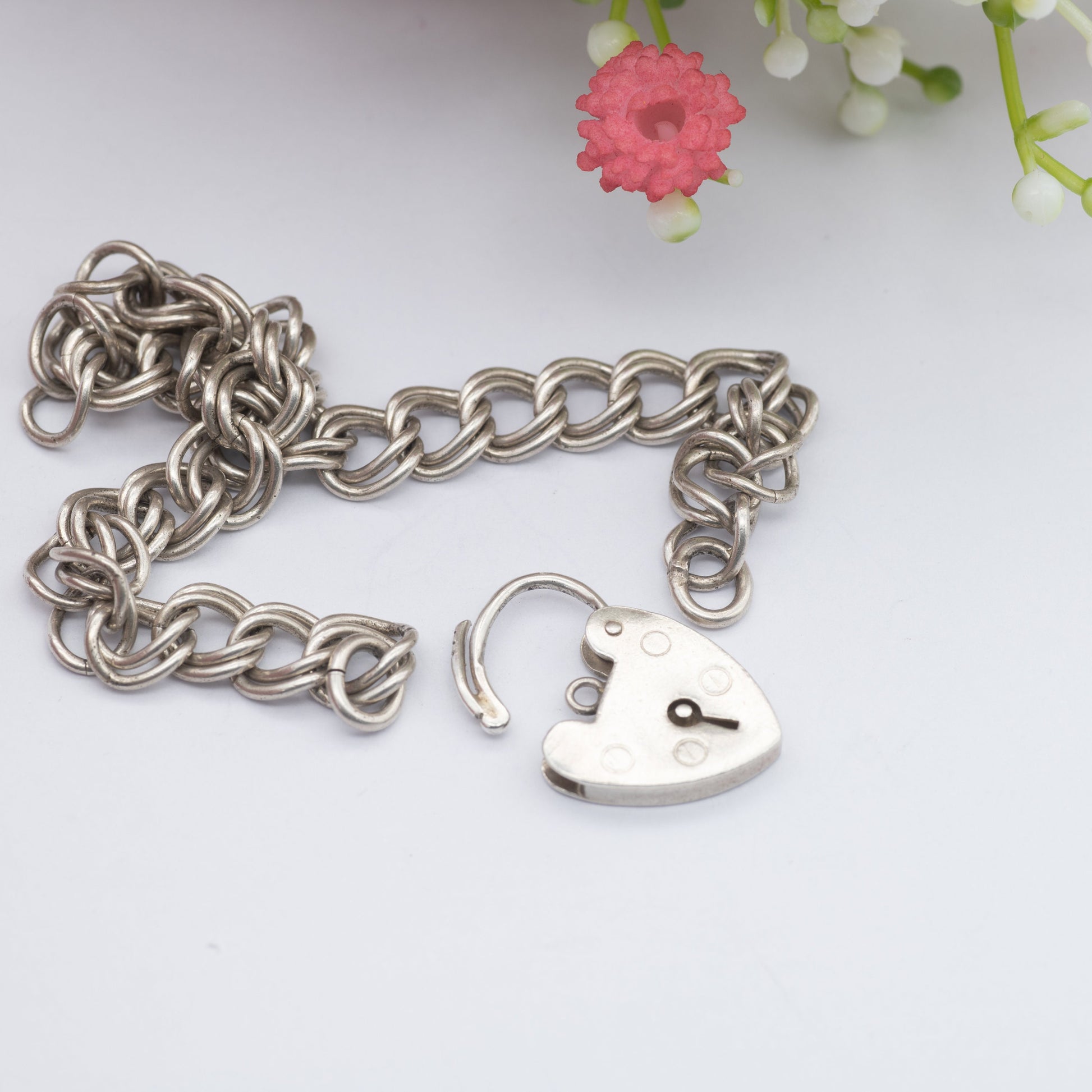 Vintage Sterling Silver Heart Padlock Clasp Chain Bracelet - Chunky Double Curb Links