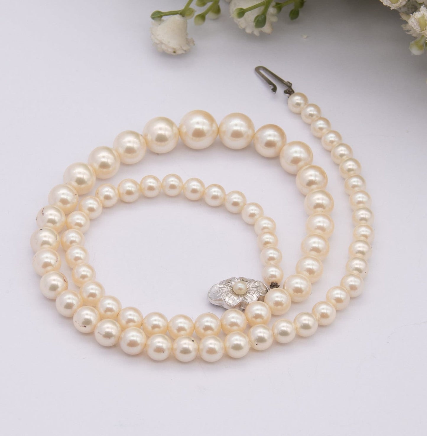 Vintage Sterling Silver Clasp Imitation Pearl Graduated Necklace - Quality Jewellery | JKa K��hle Germany Clasp | Choker Length 16.5" 41cm