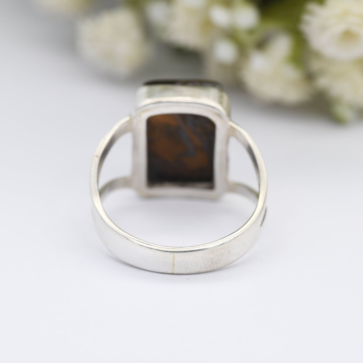 Vintage Sterling Silver Tiger's Eye Ring - Mid-Century Modern | Rectangle Cabochon | UK Size - R 1/2 | US Size - 8 3/4