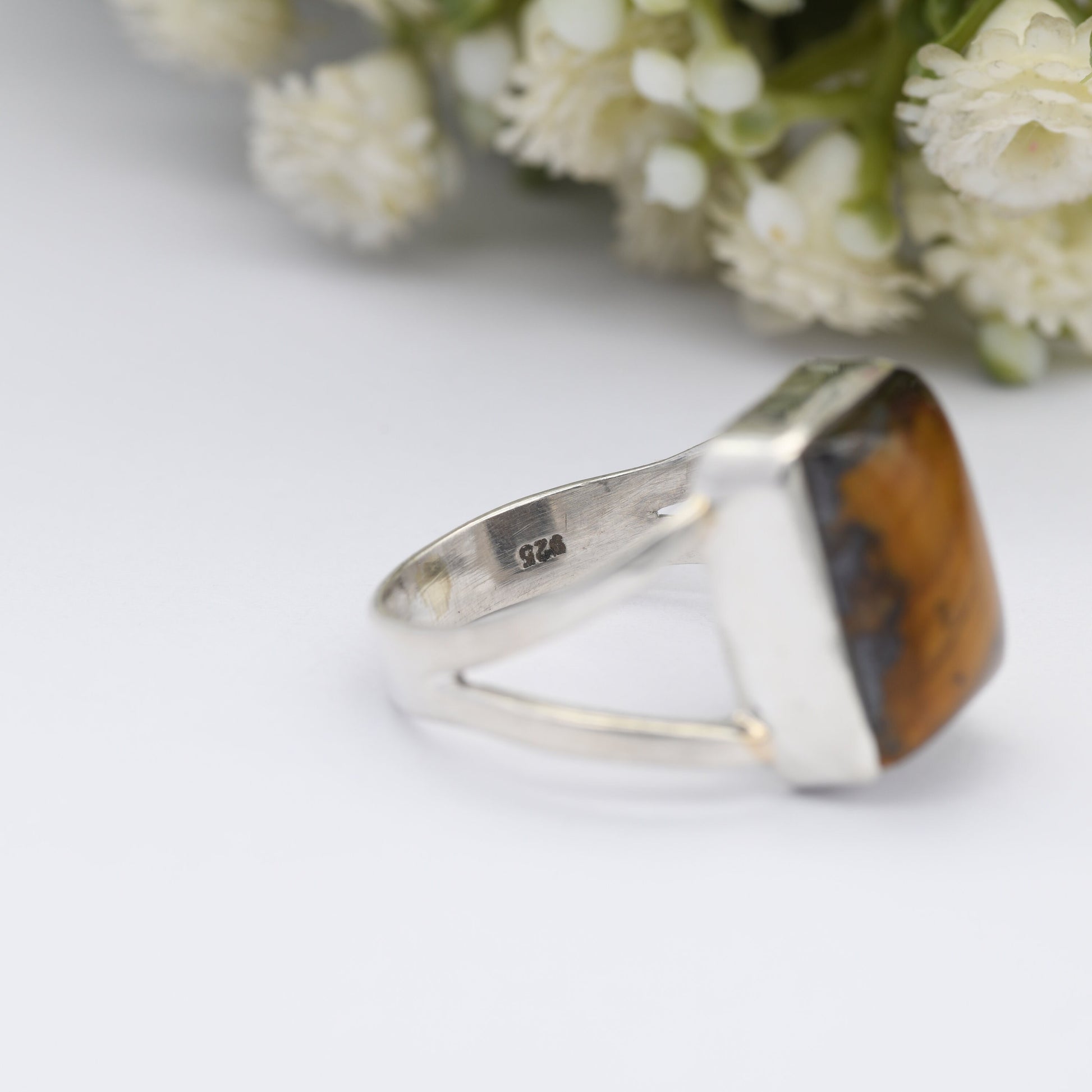 Vintage Sterling Silver Tiger's Eye Ring - Mid-Century Modern | Rectangle Cabochon | UK Size - R 1/2 | US Size - 8 3/4