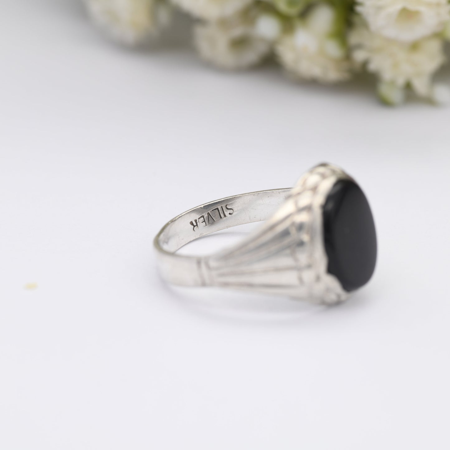 Vintage Sterling Silver Onyx Signet Ring - Chunky Large Unisex Jewellery | UK Size - R | US Size - 8 1/2