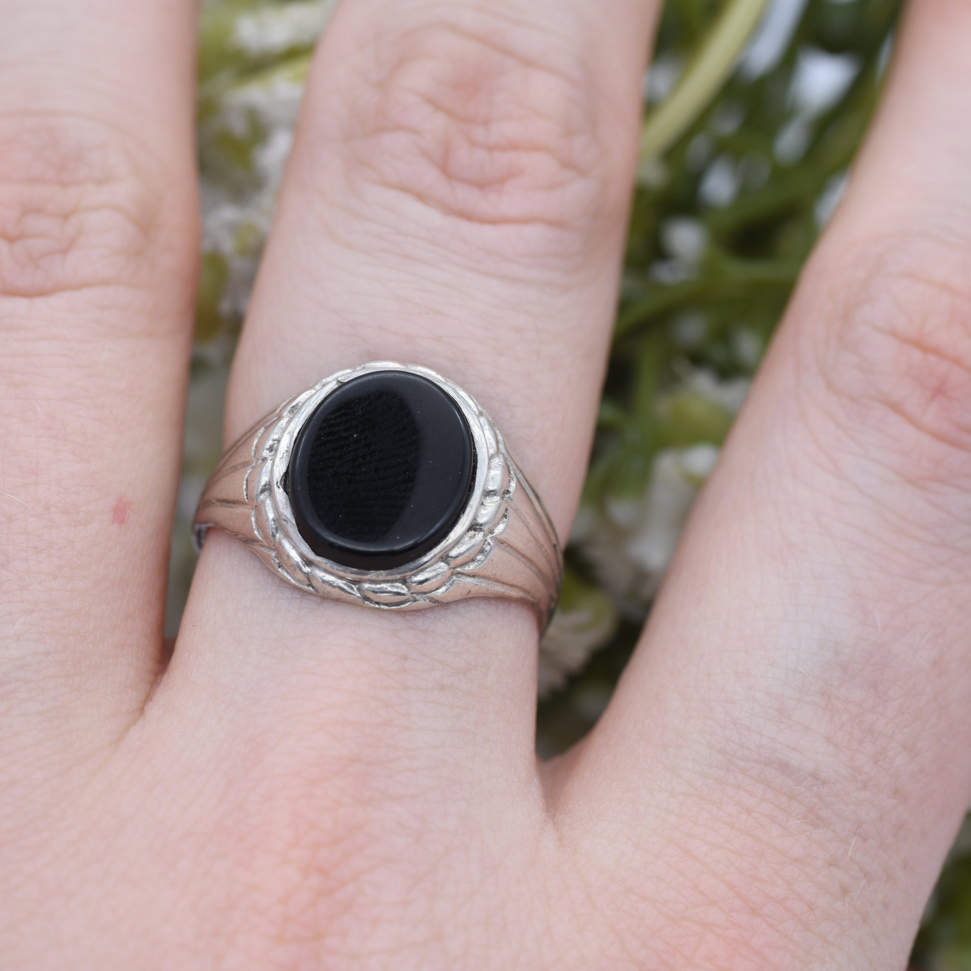 Vintage Sterling Silver Onyx Signet Ring - Chunky Large Unisex Jewellery | UK Size - R | US Size - 8 1/2