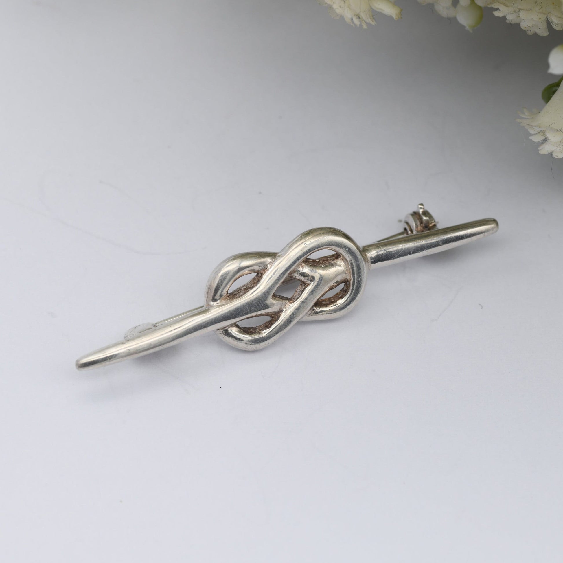 Vintage Sterling Silver Celtic Infinity Knot Bar Brooch - Twisted Design