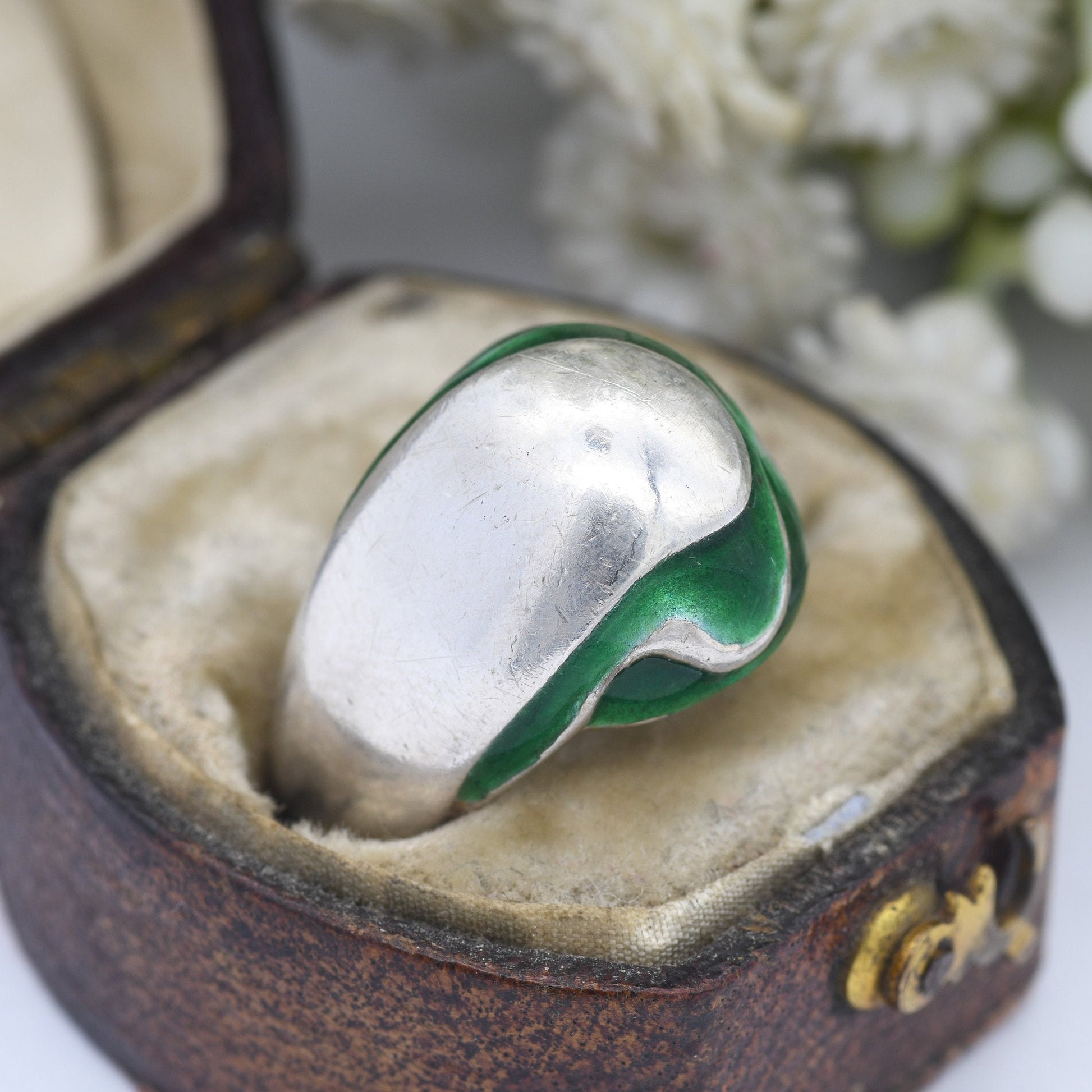 Vintage Sterling Silver Green Swirl Enamel Ring - Mid-Century Figural Silver | Small Chunky Ring | UK Size - I 1/2 | US Size - 4 1/2