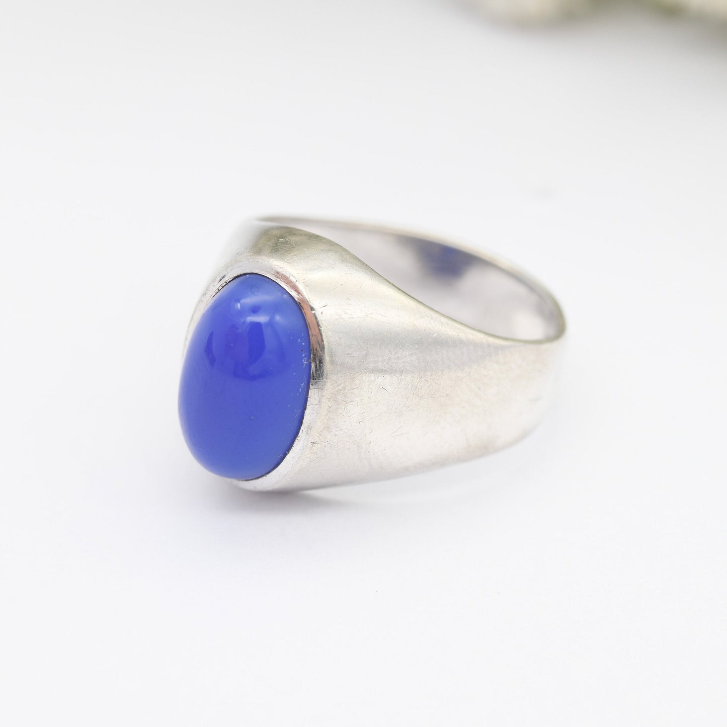 Vintage Sterling Silver Chalcedony Signet Ring - Chunky Unisex Silver | Cabochon Blue Gemstone | UK Size - N 1/2 / US - 7