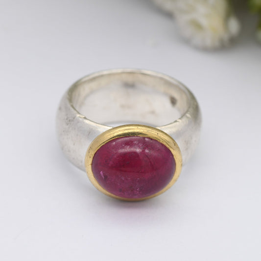 Sterling Silver Chunky Ring with Large Pink Stone 2003 - Gold Plated Bezel | UK Size - N 1/2 | US Size - 7