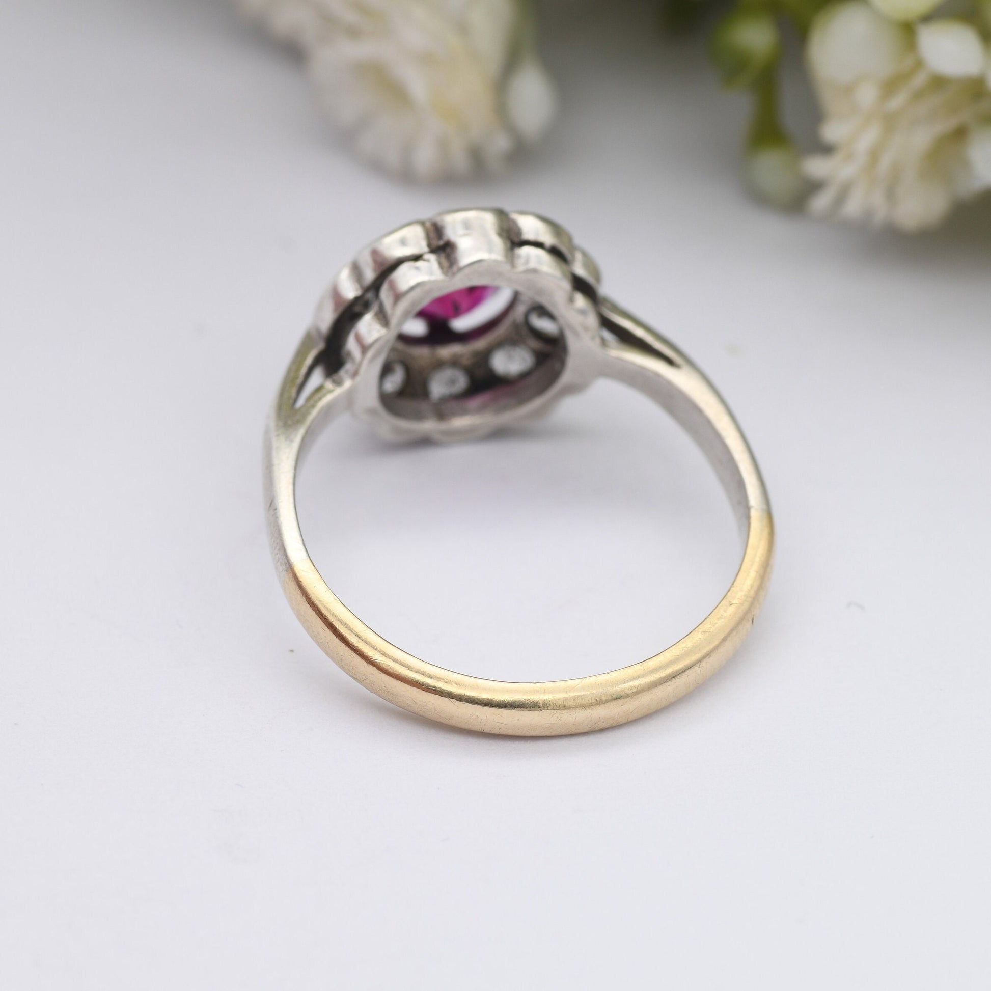 Vintage 9ct Gold Sterling Silver Ruby Clear Stone Flower Cluster Ring - Floral Daisy Ring | UK Size - N 1/2 | US Size - 7