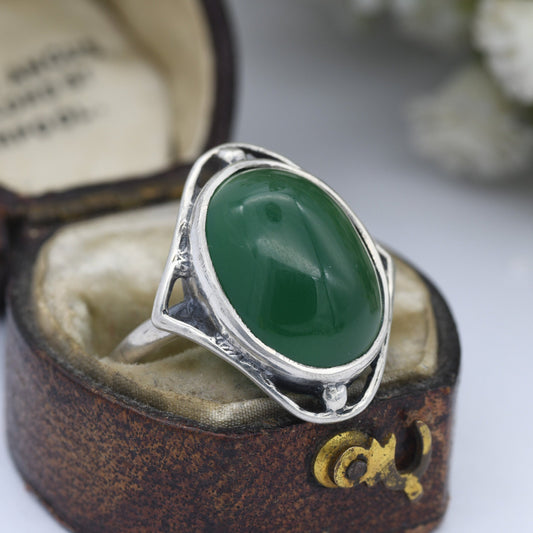 Vintage Sterling Silver Chrysoprase Statement Ring - Large Cabochon Gemstone | UK Size - P | US Size - 7 1/2