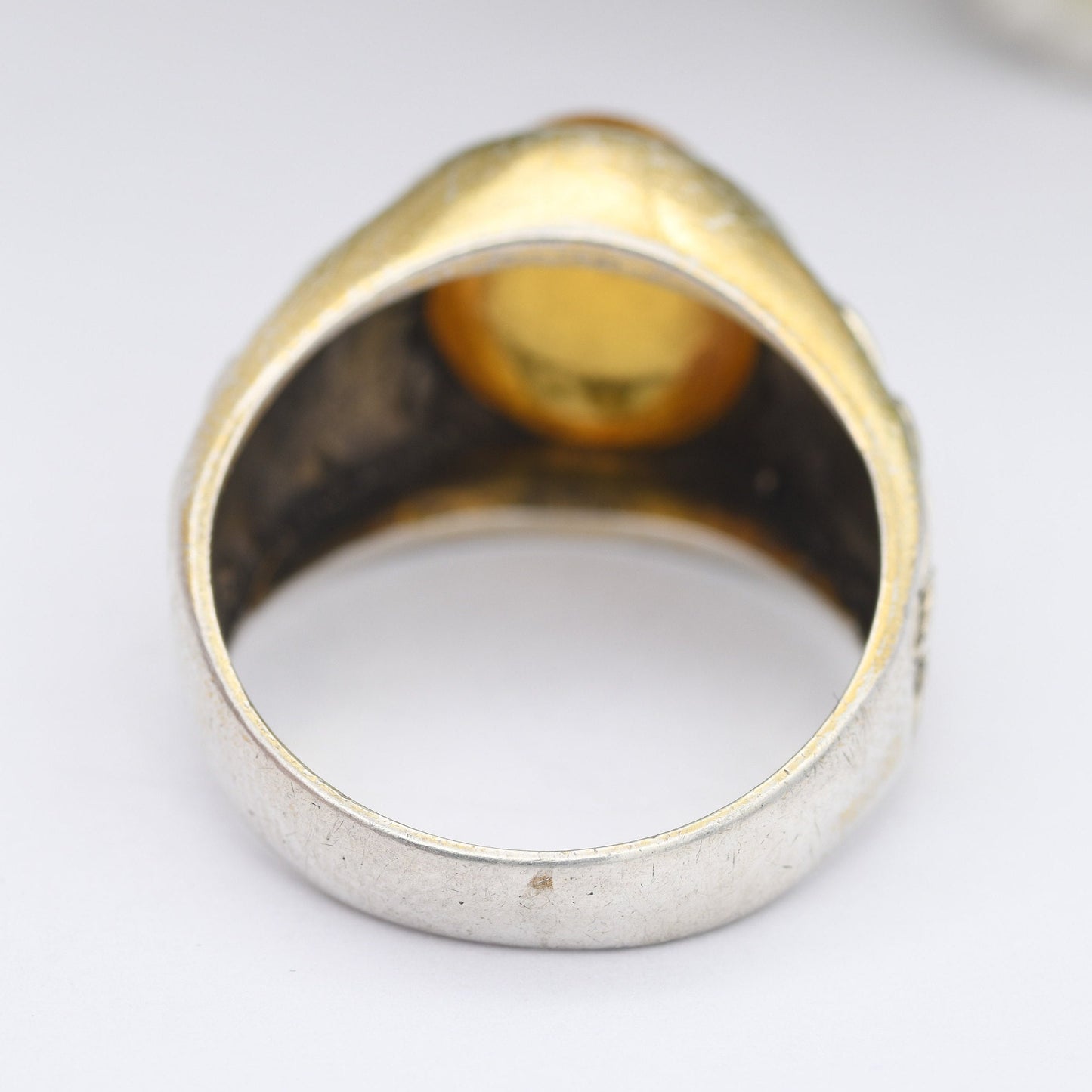 Vintage Scottish Sterling Silver Signet Ring - Diamond Shape Shoulders | Yellow Glass Stone | Chunky Unisex | UK Size - Q | US Size - 8 1/4