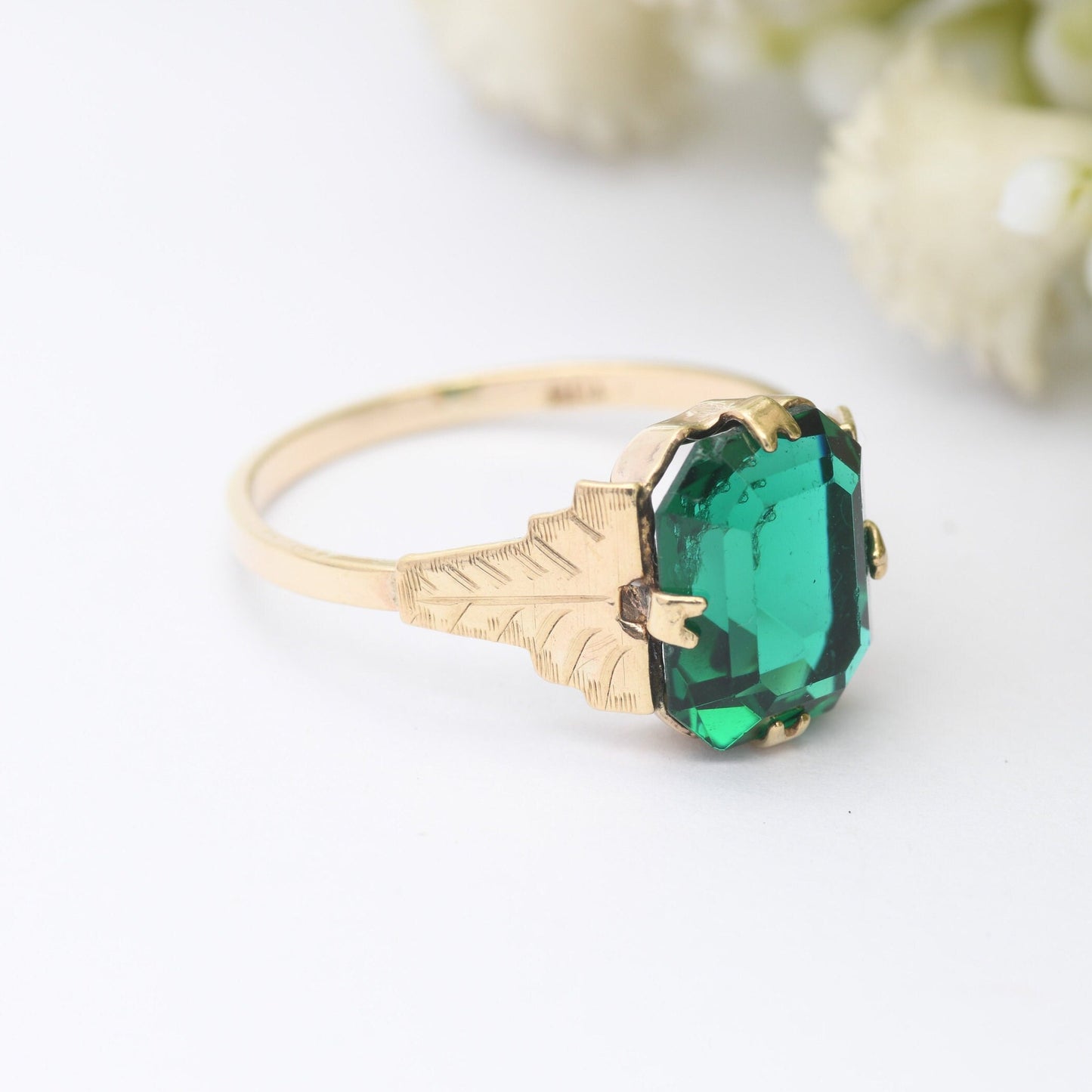 Antique Art Deco 9ct Gold Ring with Green Paste Stone