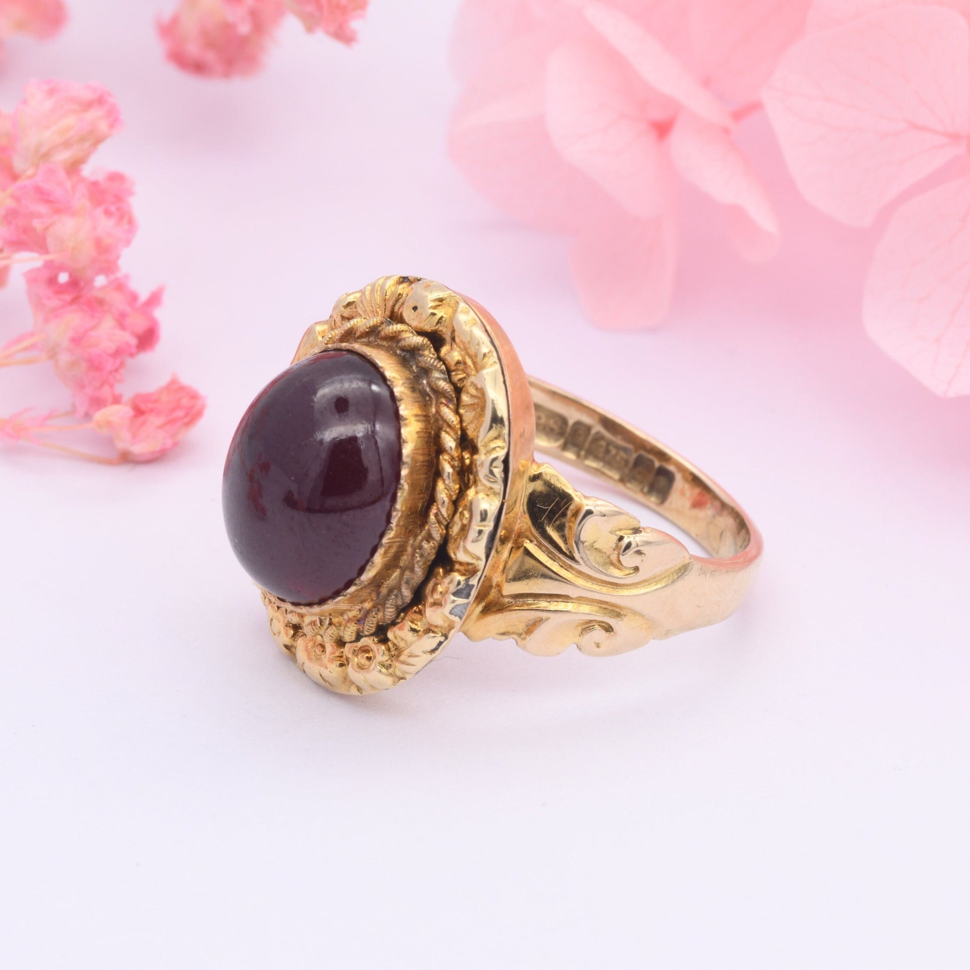 Vintage 9ct Gold Victorian Revival Ring 1973 by CPS - Ornate Statement Piece | Unusual Cabochon Red Stone | UK Size - P 1/2 | US Size - 8