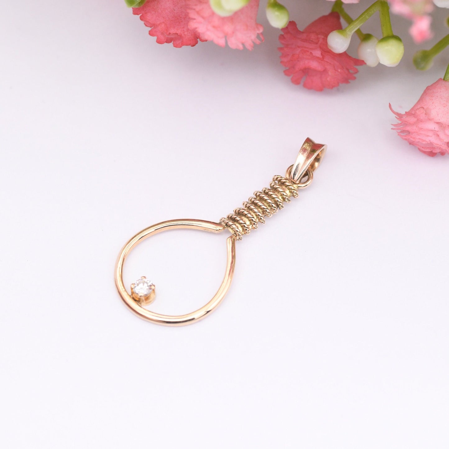 Vintage 9ct Gold Tennis Racket Pendant with Sparkly Clear Stone - Novelty Gold Sports Jewellery Gift