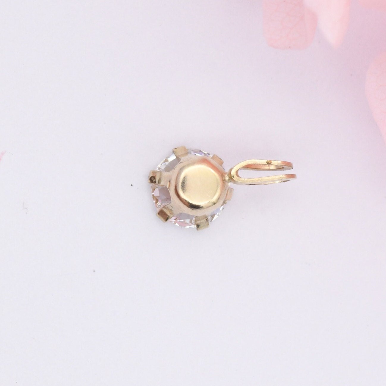 Vintage 9ct Gold Cubic Zirconia Pendant - Large Sparkly Stone