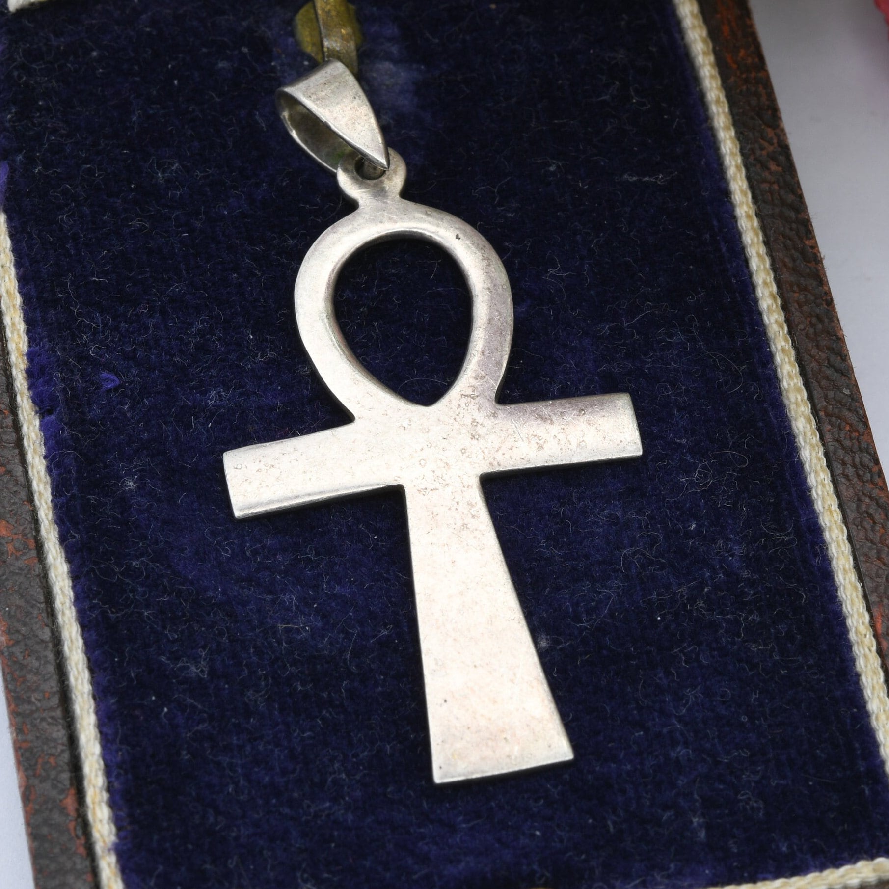 Vintage Sterling Silver Egyptian Ankh Pendant