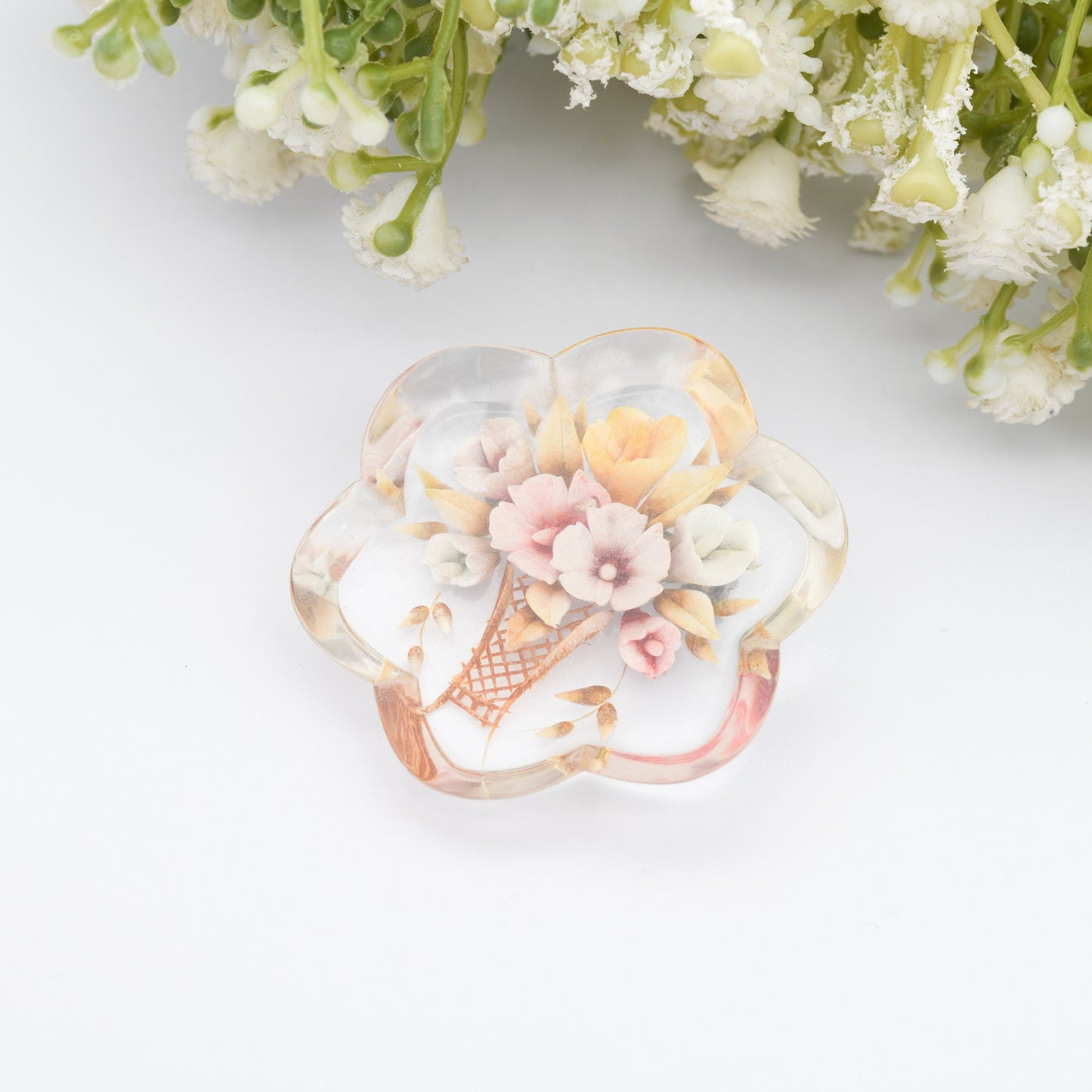 Vintage Lucite Reverse Carved Jardinière Brooch - Vase of Flowers | Early Plastic Costume Jewellery