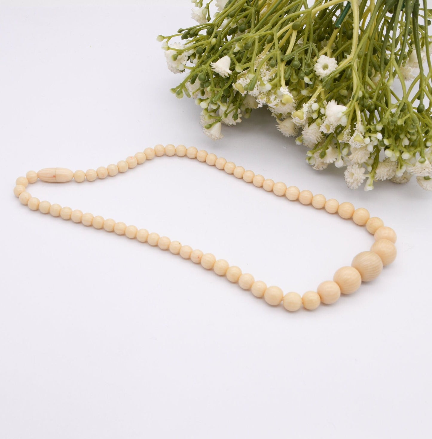 Vintage Ivorine Bead Necklace - Fake Ivory Early Plastic Costume Jewellery