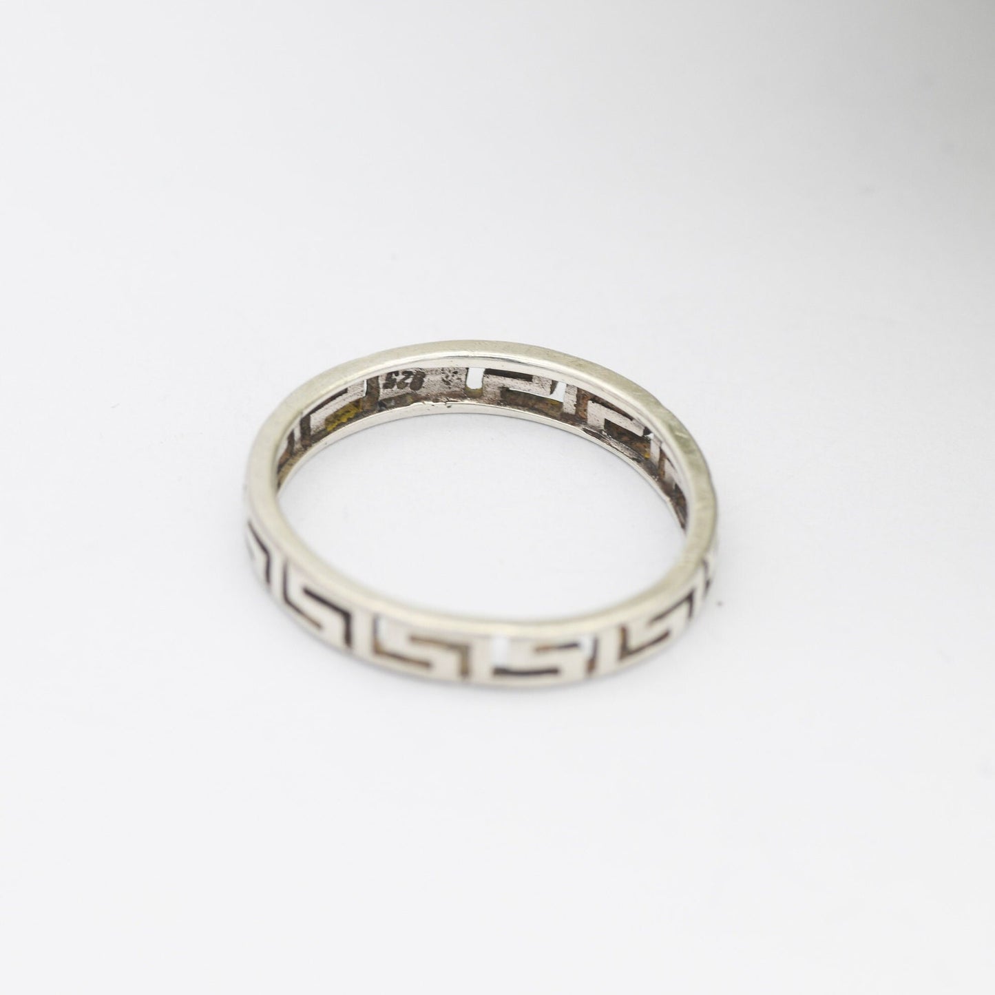 Vintage Sterling Silver Greek Key Band Ring - Openwork Meander Band | Unisex Minimal Silver Jewellery | UK Size - P 1/2 | US Size - 7 3/4