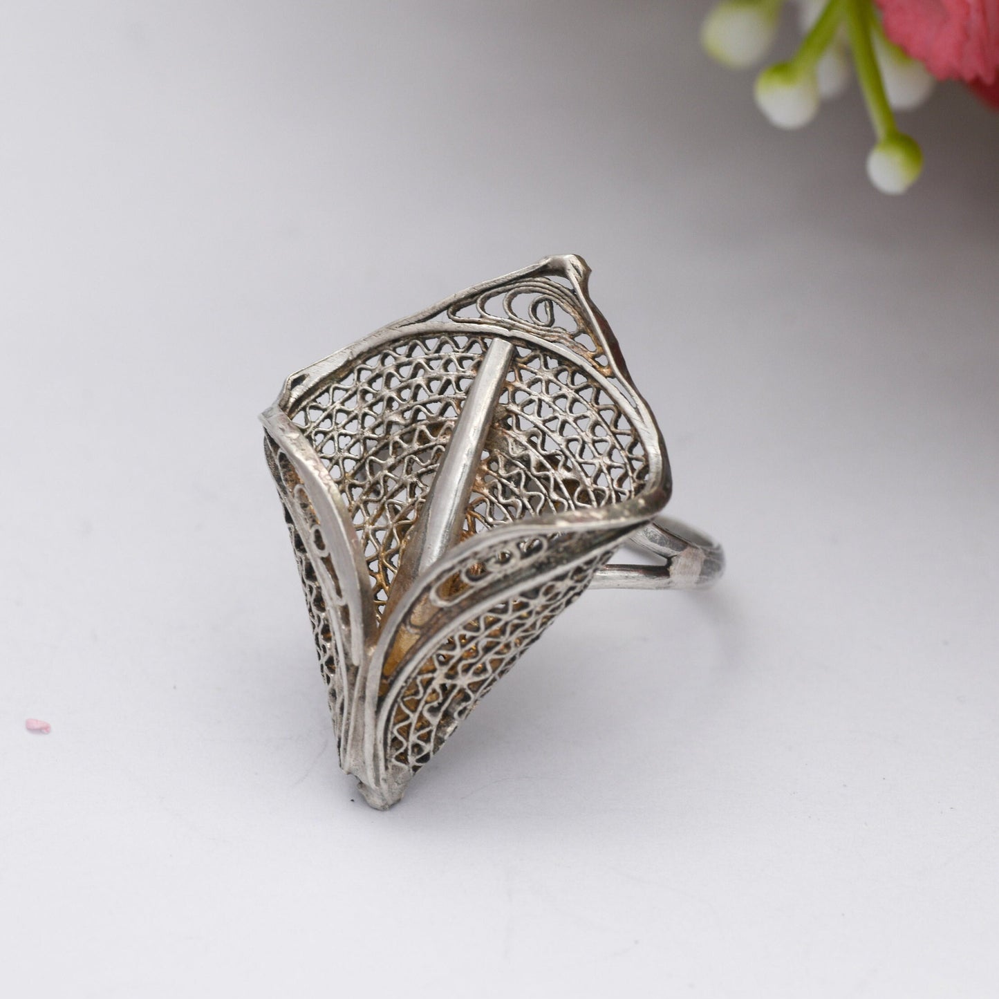 Vintage Silver Filigree Lily Flower Ring - Wirework Open Work Posy Ring | Large Statement | UK Size - M 1/2 | US Size - 6 1/2