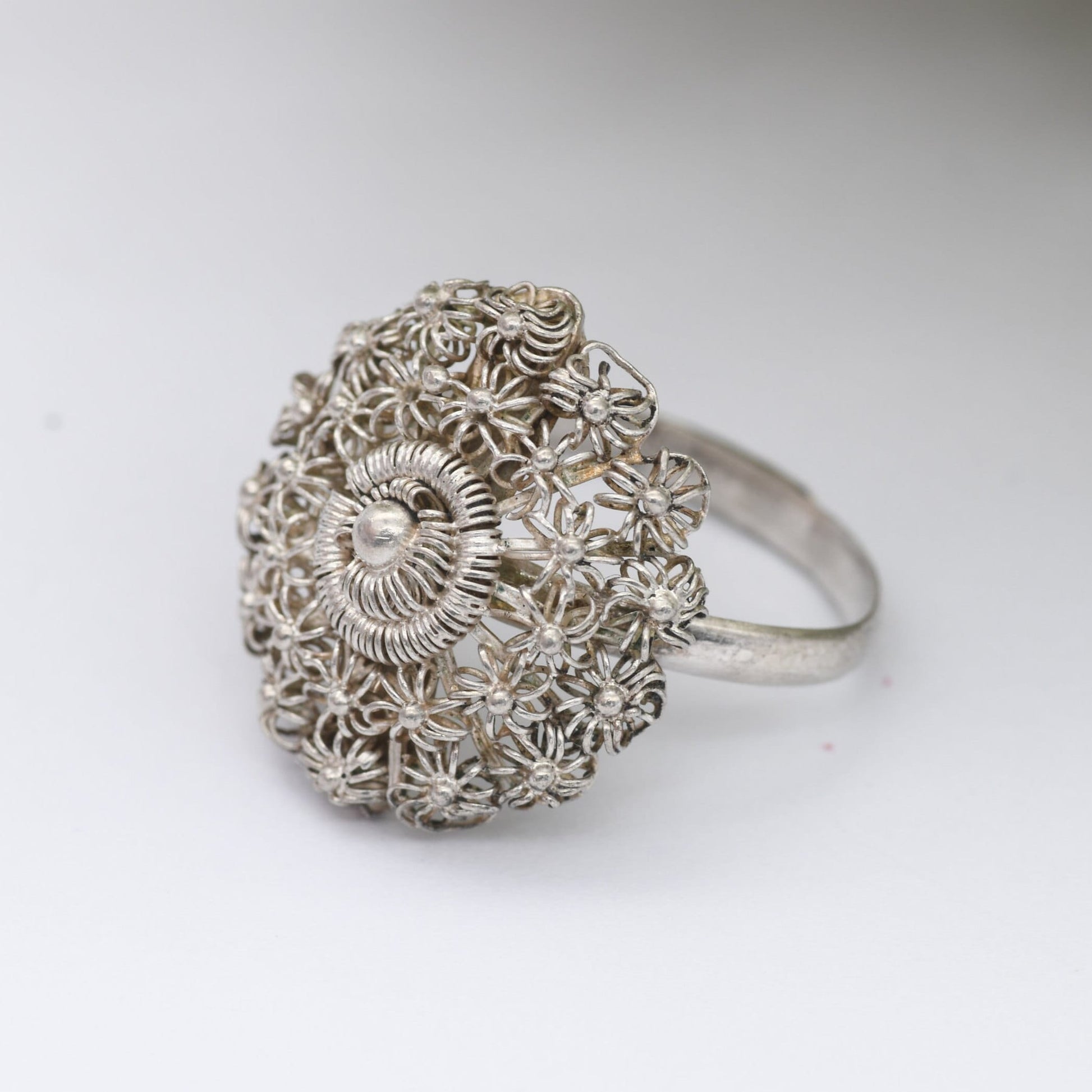 Vintage Silver Wirework Flower Ring - Adjustable Band Size | UK Size - Q | US Size - 8