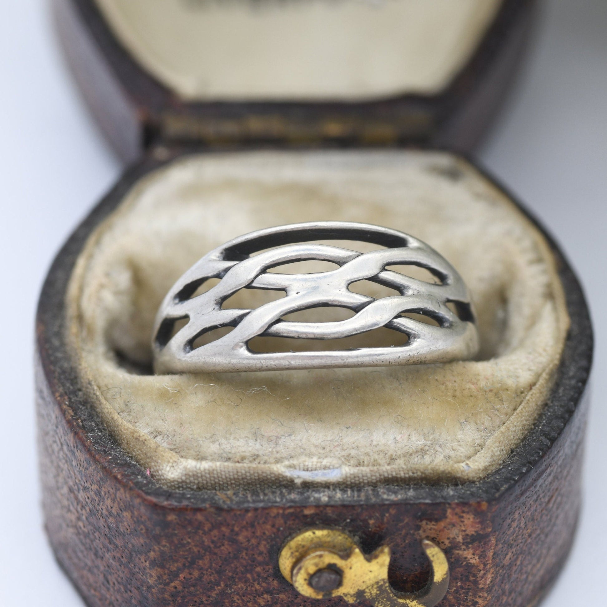 Vintage Sterling Silver Woven Band Ring - Knotted Band Minimalist Ring | Unisex Design | UK Size - J 1/2 | US Size - 5